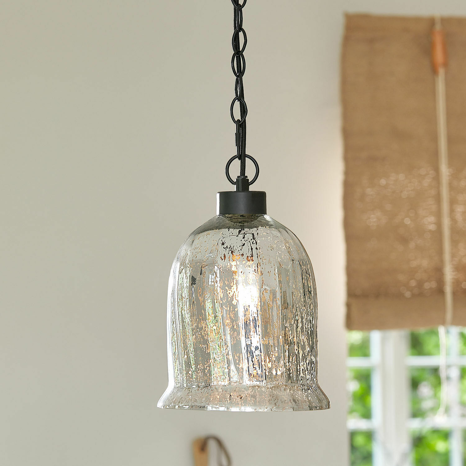 Suspension Yvron Suspension en verre avec chaîne noire et surface vieillie pour éclairage intérieur décoratif