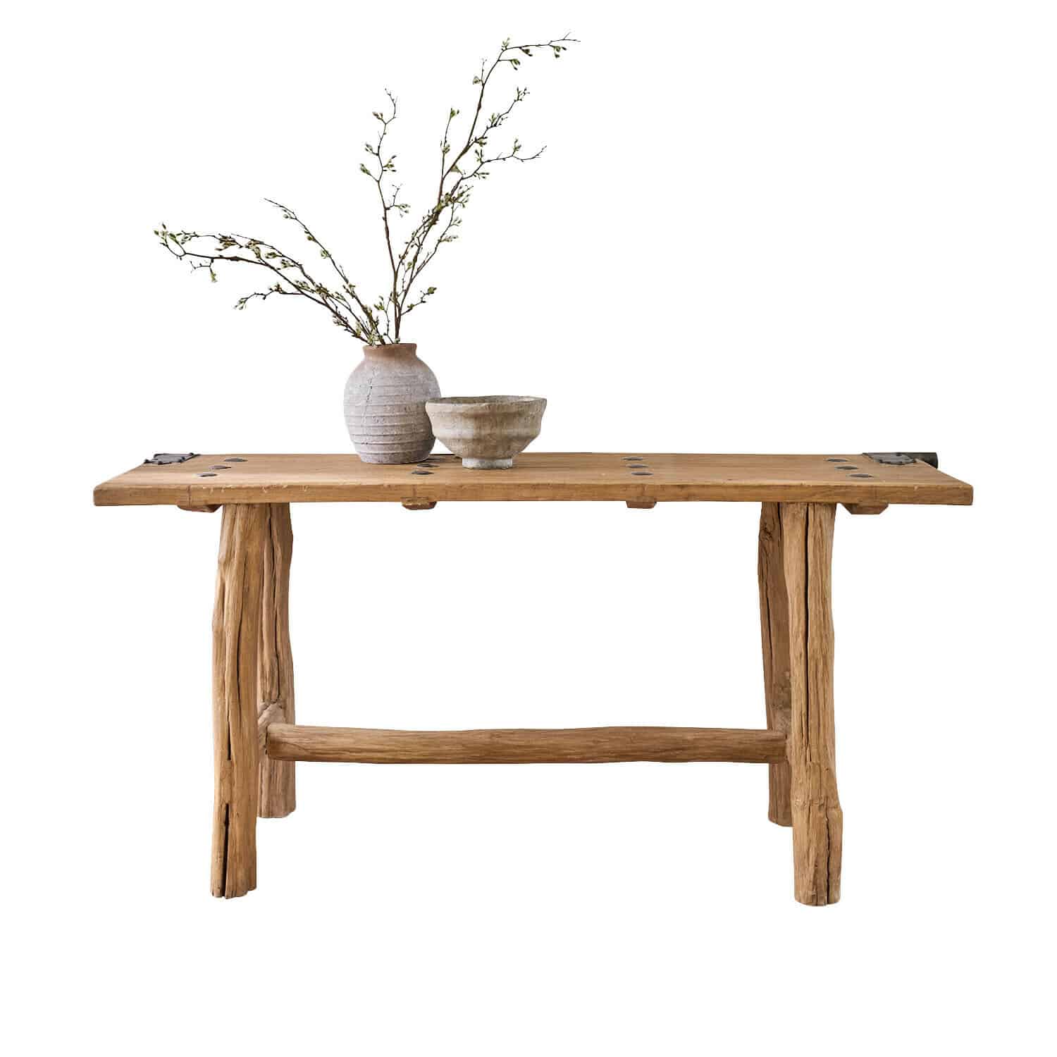 Table Crestmoore