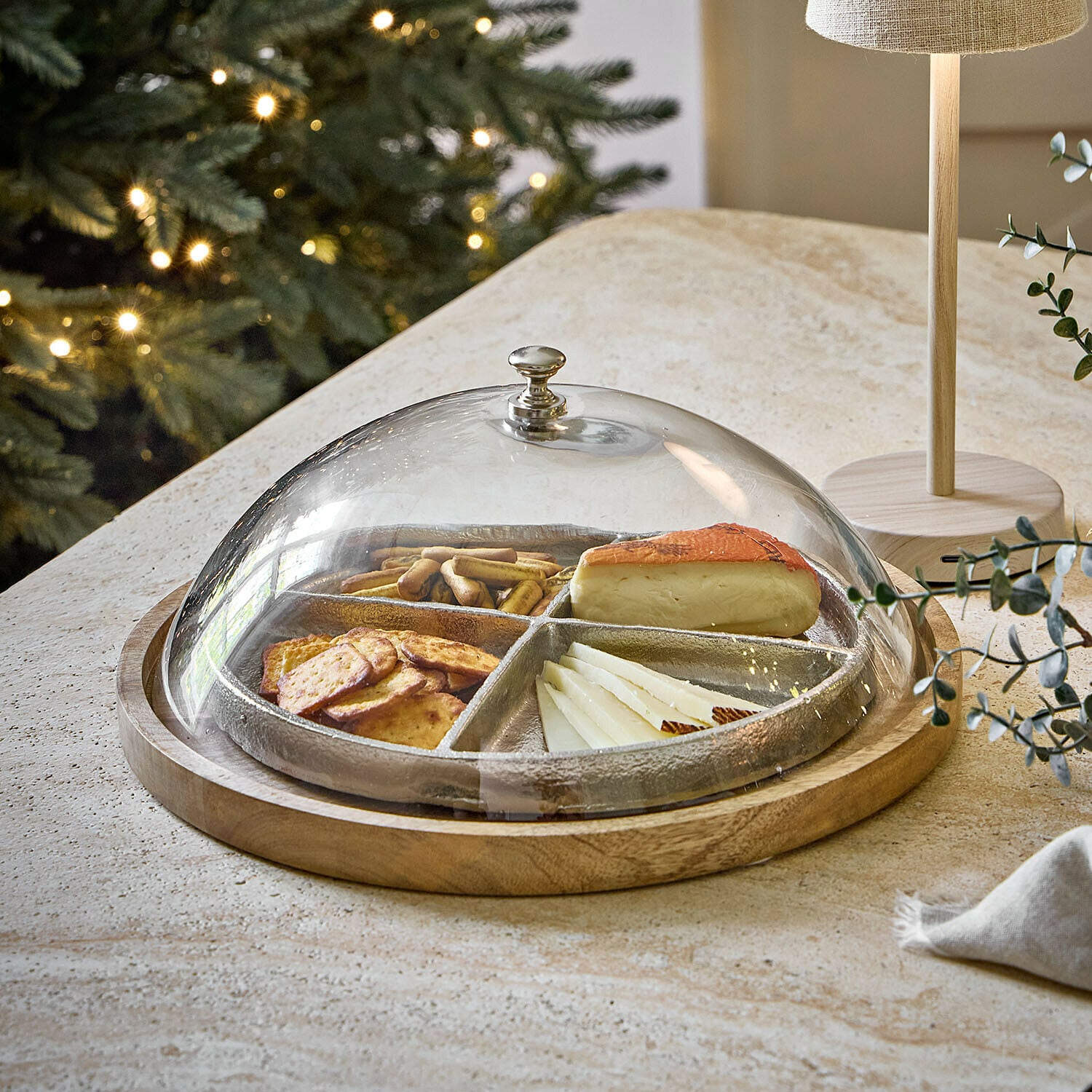 Cloche en verre avec plateau Adelfia