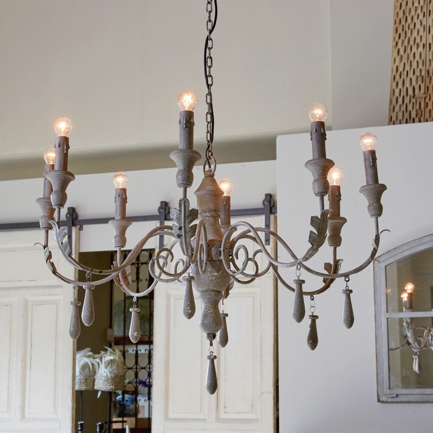Lustre Chabura