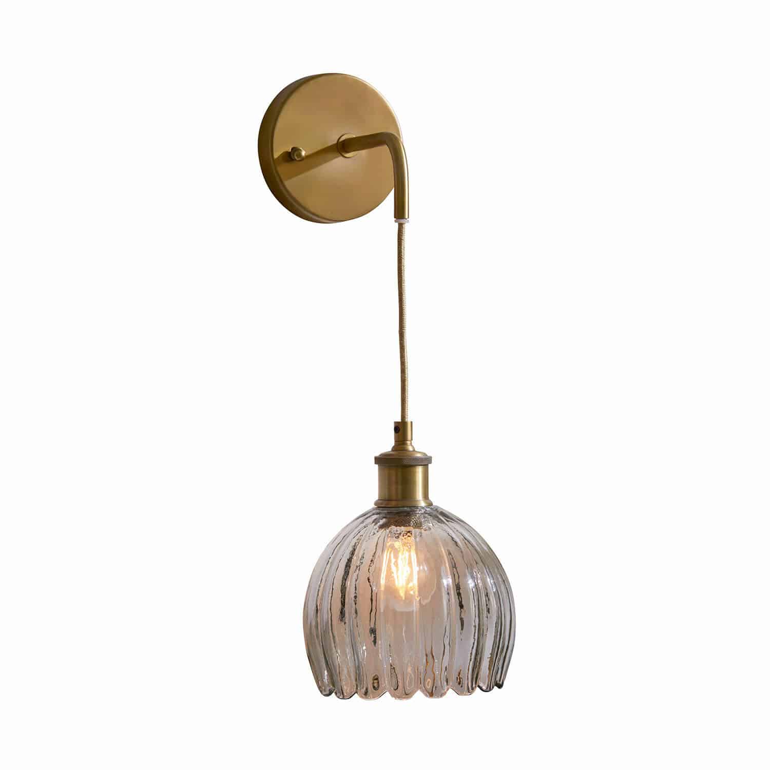 Applique Druaila Applique murale en laiton avec abat-jour en verre transparent ondulé, lampe murale décorative élégante