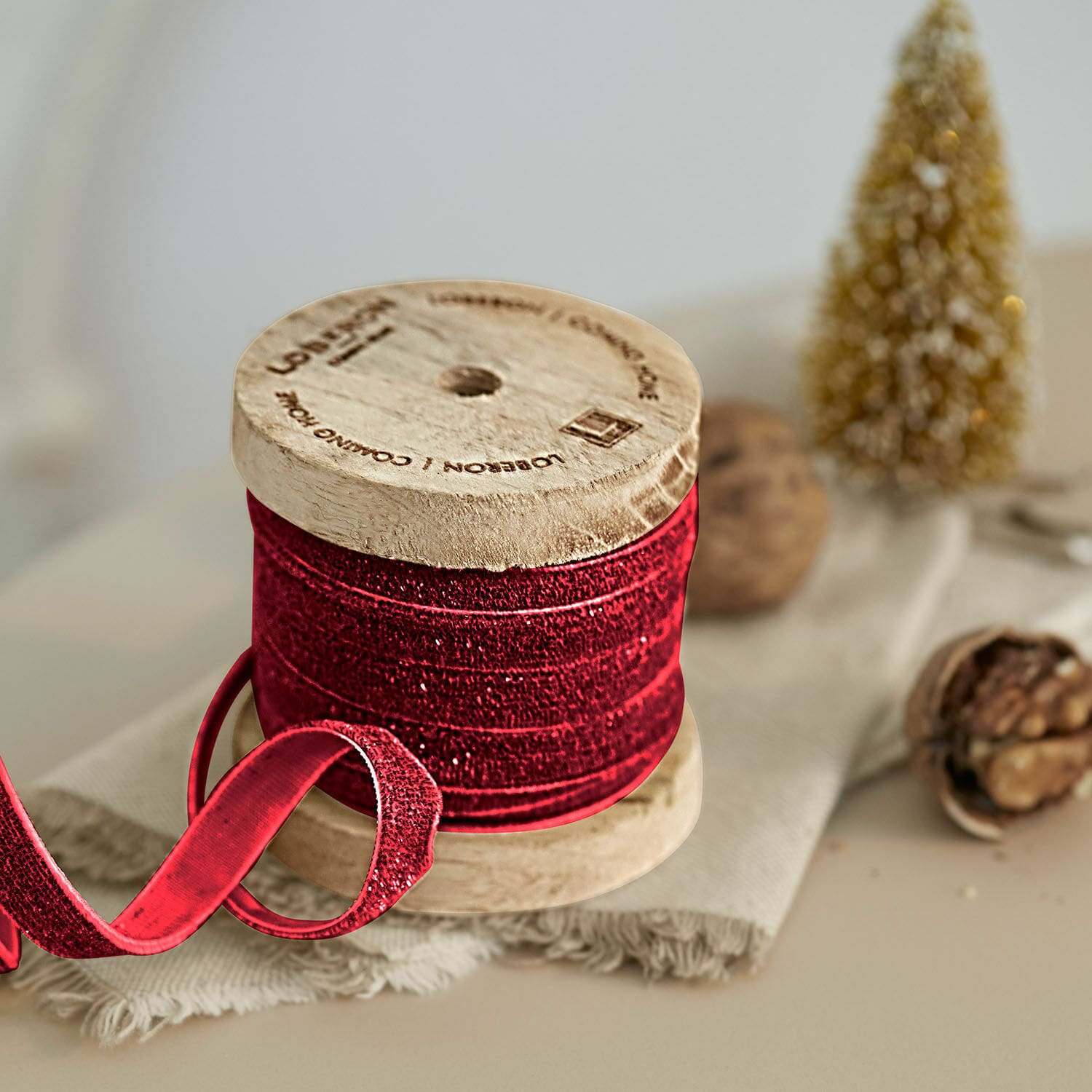 Ruban de velours Ulvane Ruban rouge en velours sur bobine en bois pour décoration et artisanat de Noël