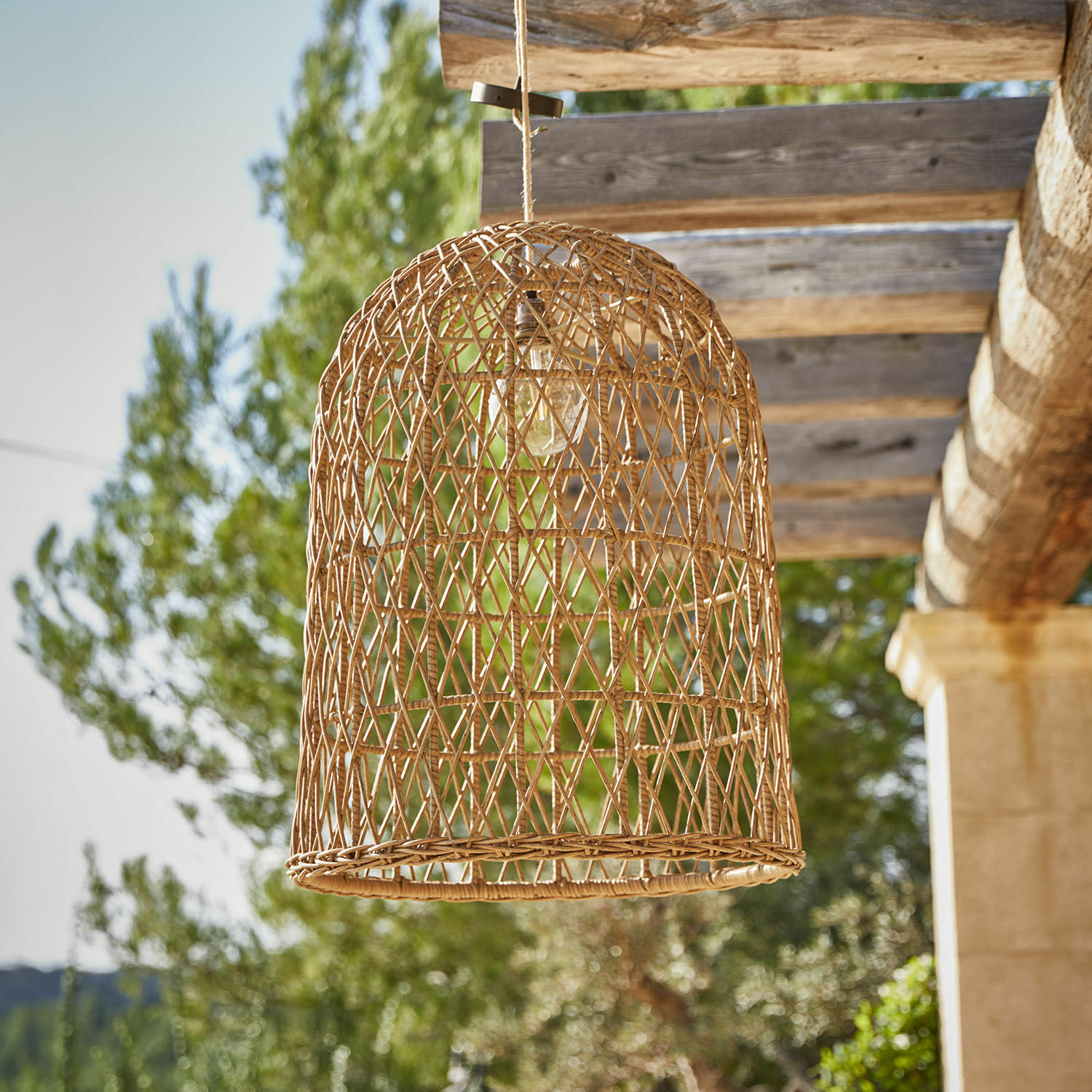 Abat-jour Durnelle Suspension en rotin naturel pour éclairage extérieur, idéale pour jardin et terrasse