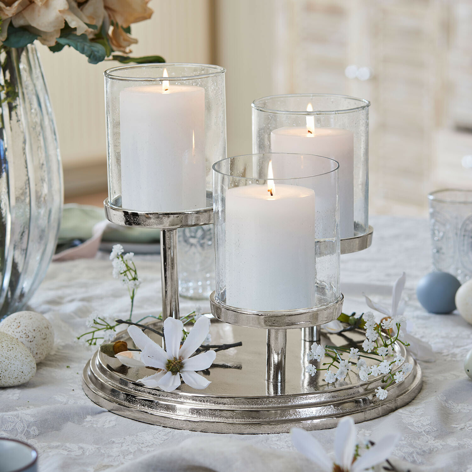 Plateau pour bougies Morive, Fonte d’aluminium brillante, Cylindres en verre amovibles, Espace généreux pour des bougies et de la décoration en 