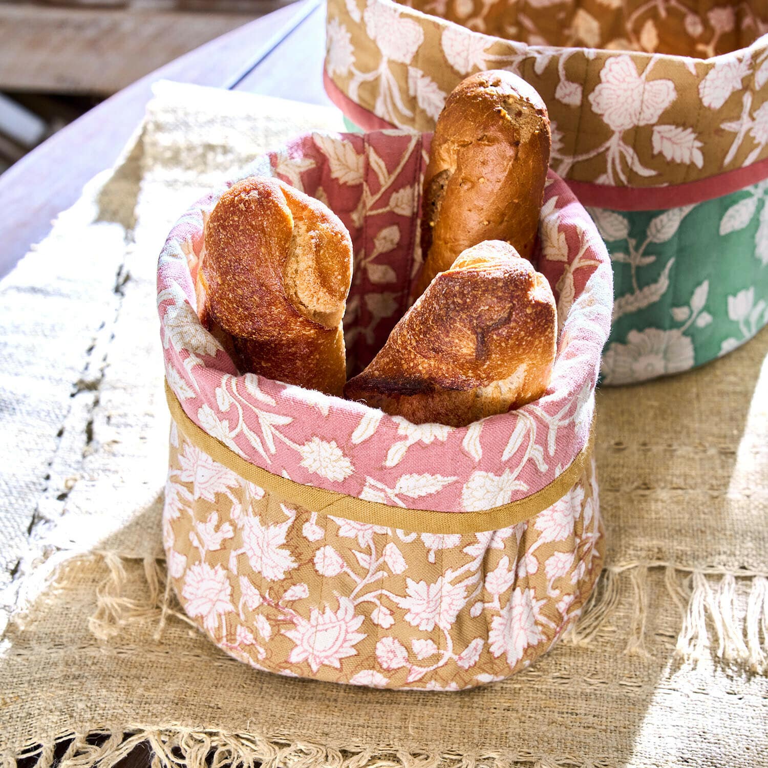 Lot de 2 paniers Fleuronnes