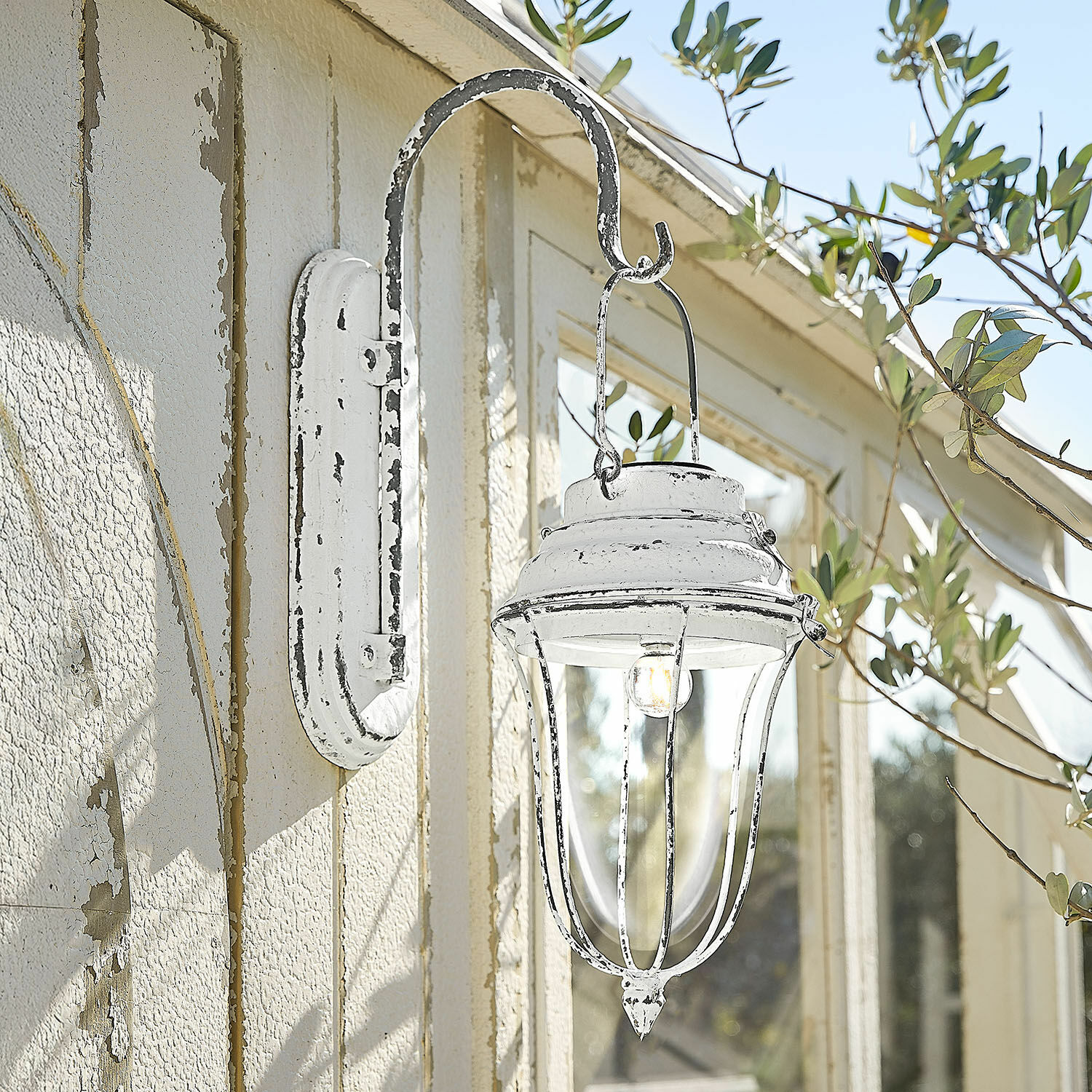 Lanterne solaire Galexor Applique murale extérieure en métal blanc style vintage avec abat-jour transparent pour éclairage jardin