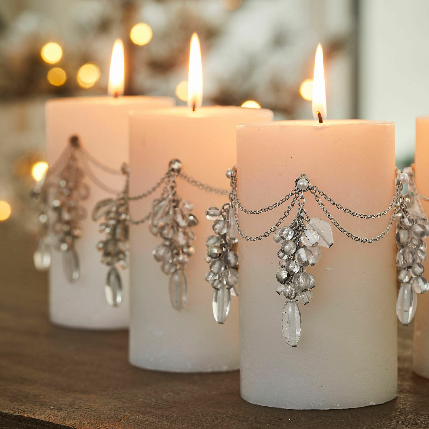 Lot de 4 pin’s décoratifs Gisolée