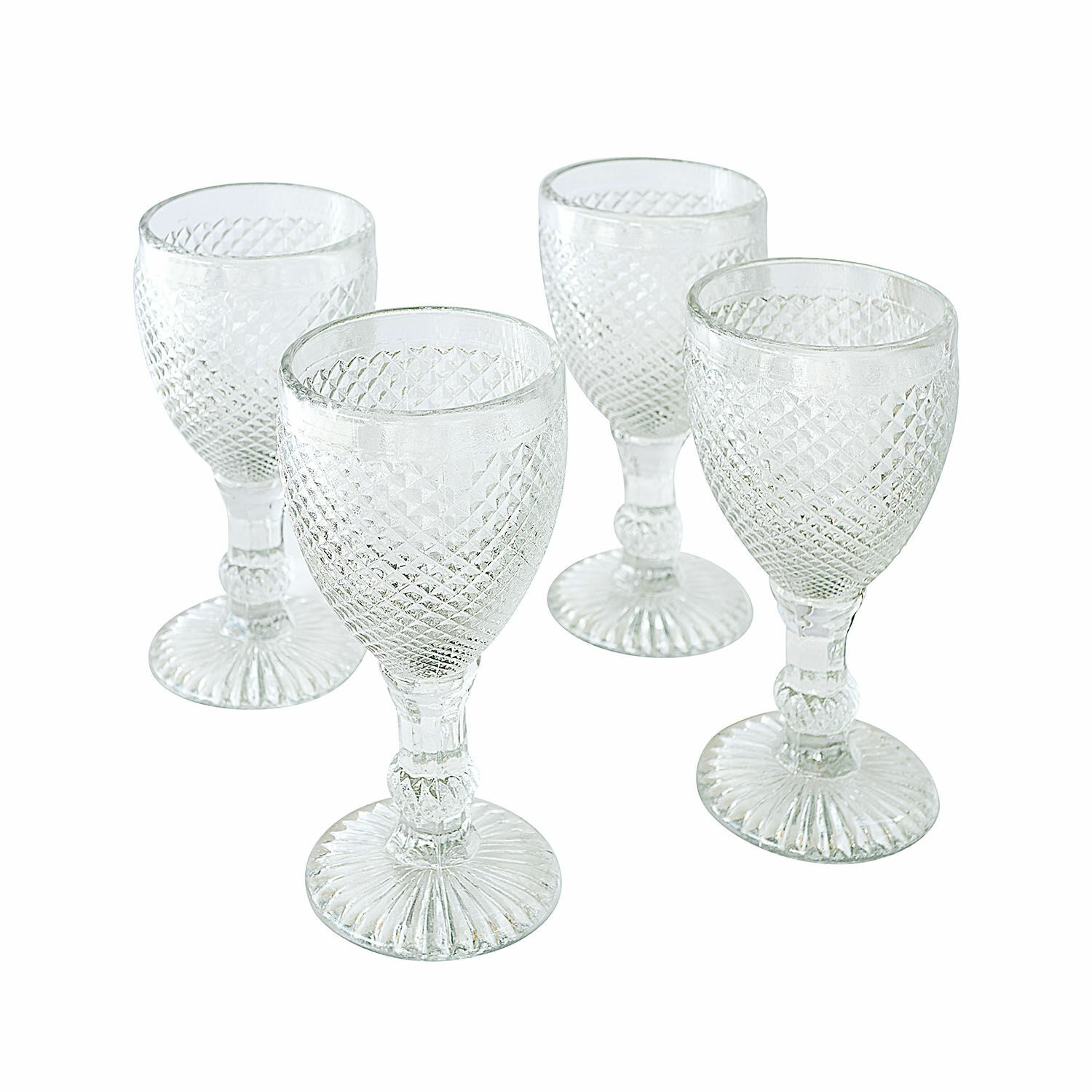 Lot de 4 verres Santerre Ensemble de quatre verres transparents en verre avec motif en relief pour boissons.