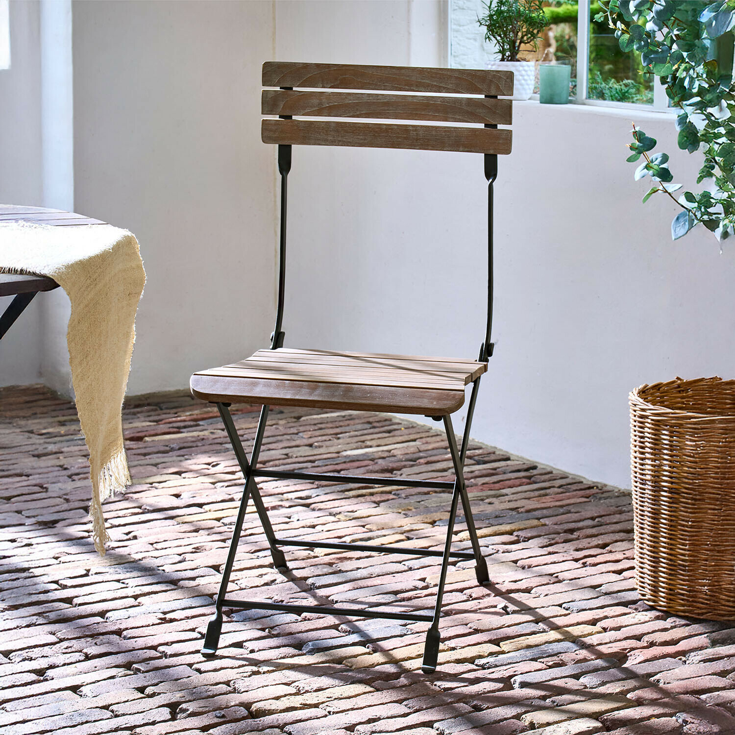 Chaise Arémont