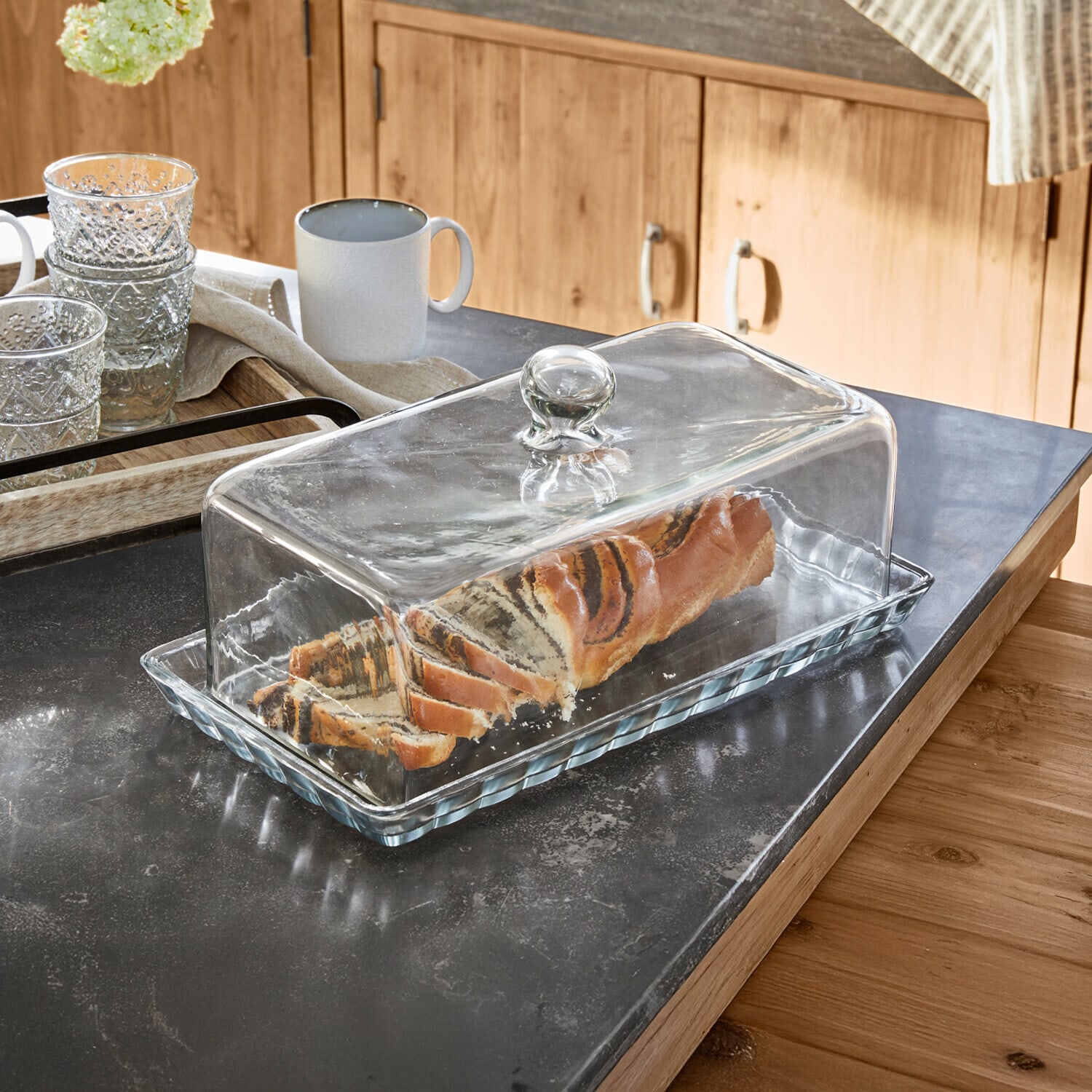 Cloche en verre avec plateau Nelia
