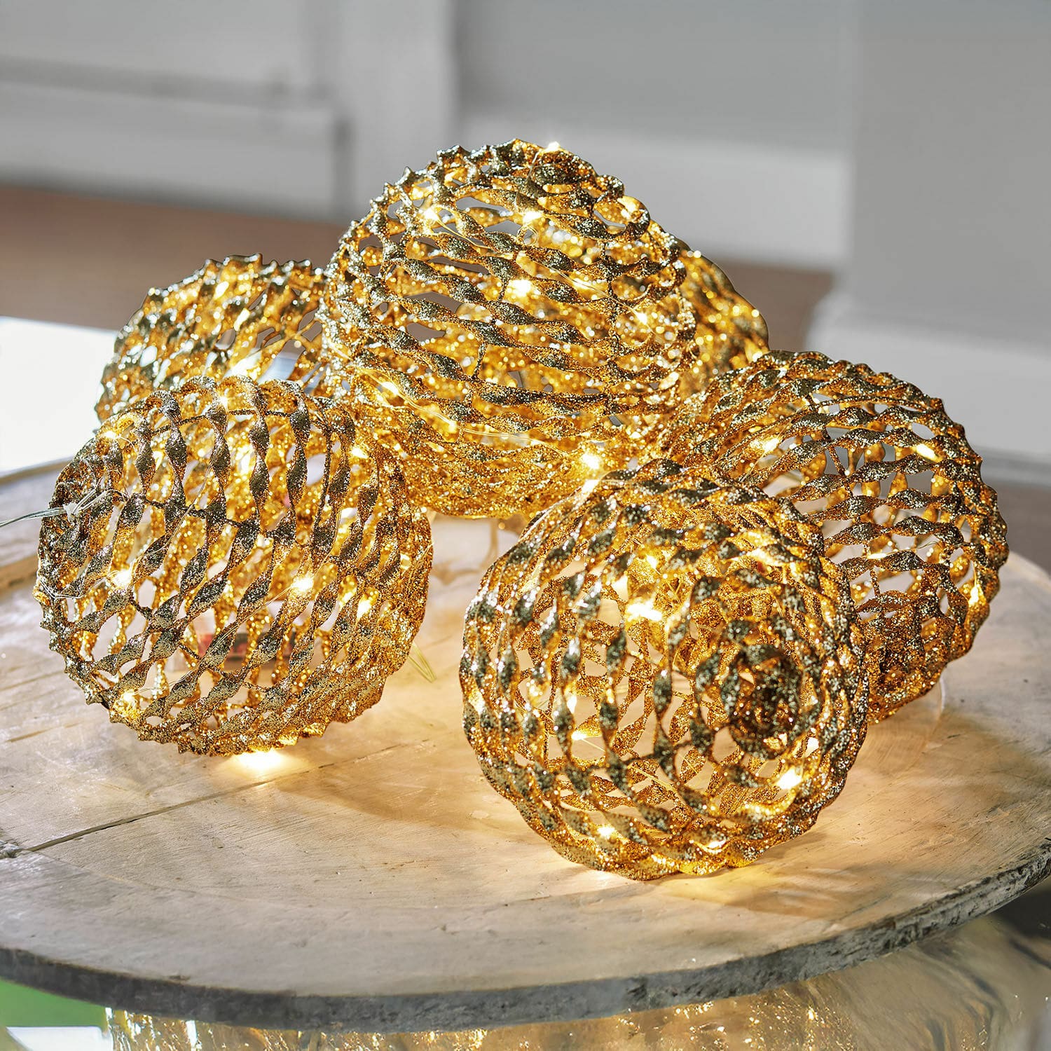 Lot de 6 boules lumineuses à LED Serivane