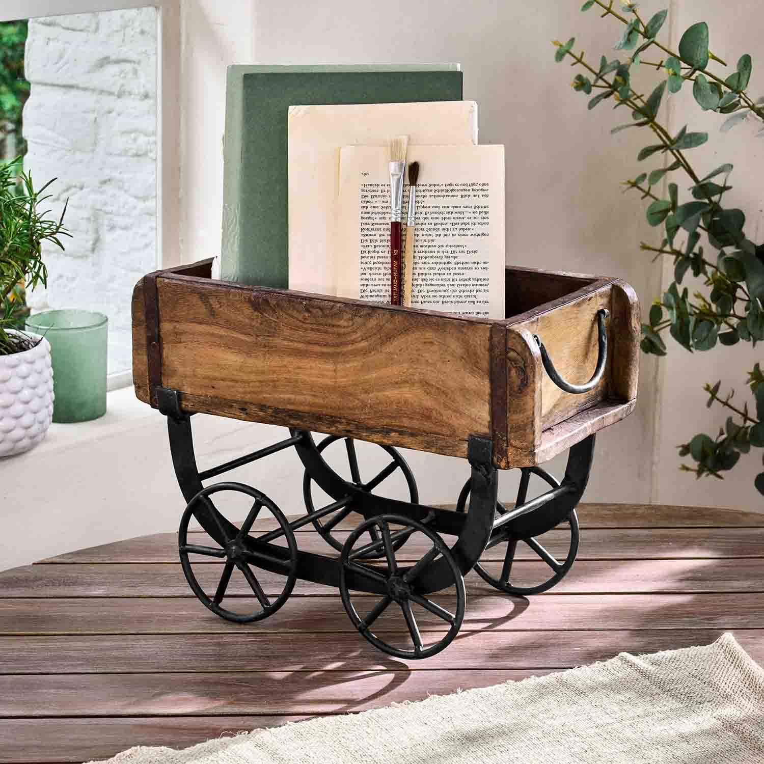 Boîte en bois sur roues avec cadre en métal noir, couleur naturelle, rangement décoratif pour livres et pinceaux
