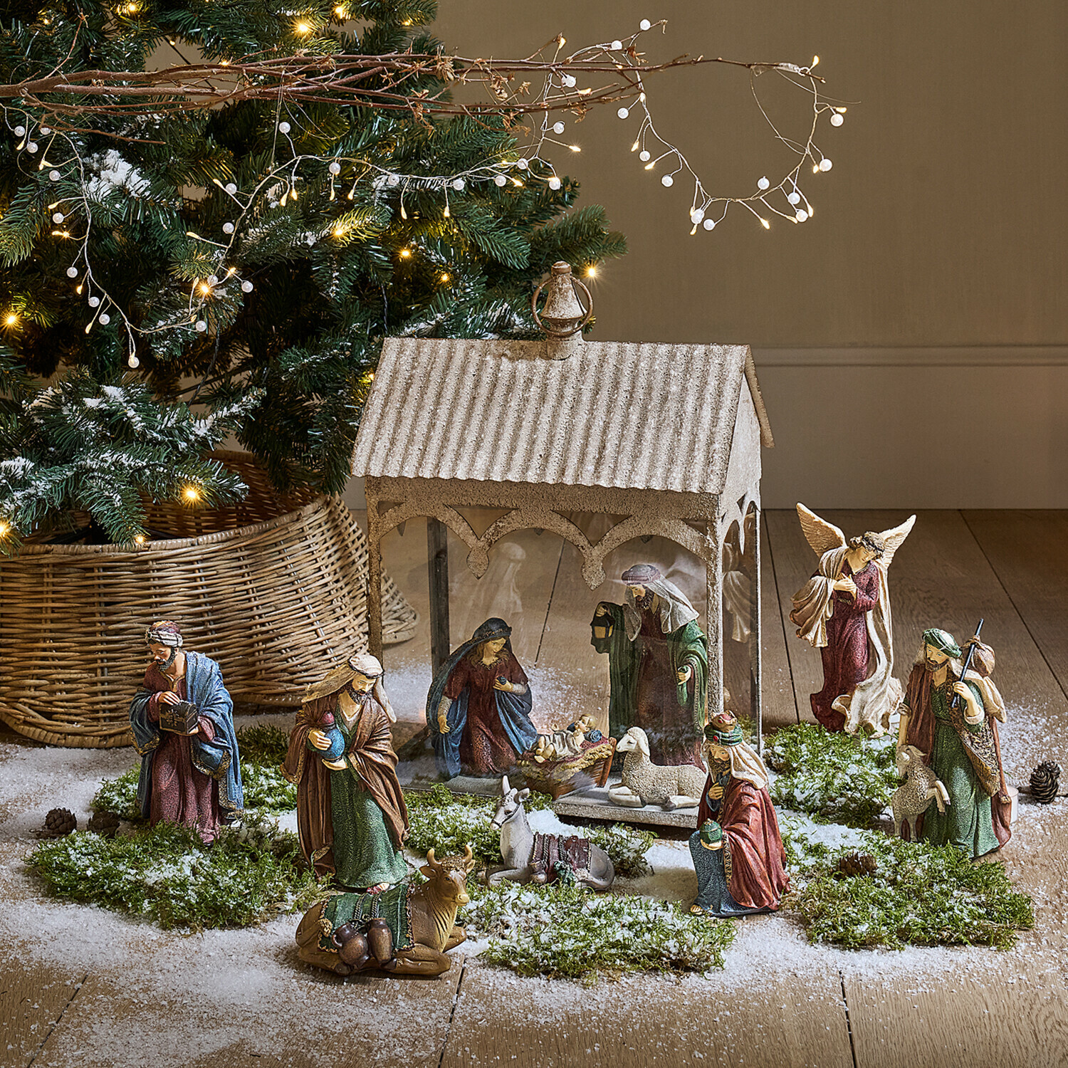 Lot de 11 figurines de crèche Christi