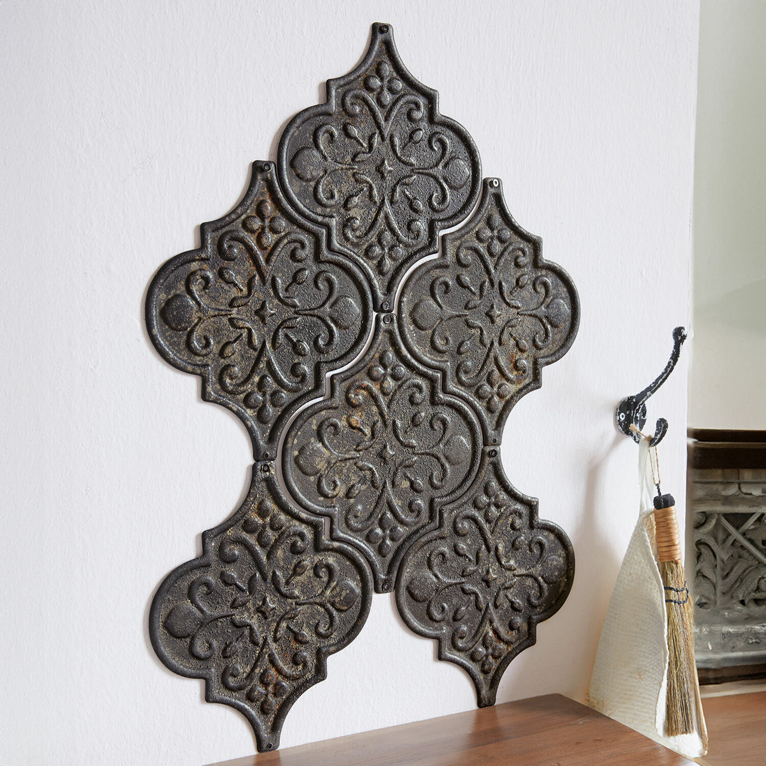 Lot de 6 décorations murales Halira Plaque murale décorative en fonte gris foncé avec motif ornemental, style vintage