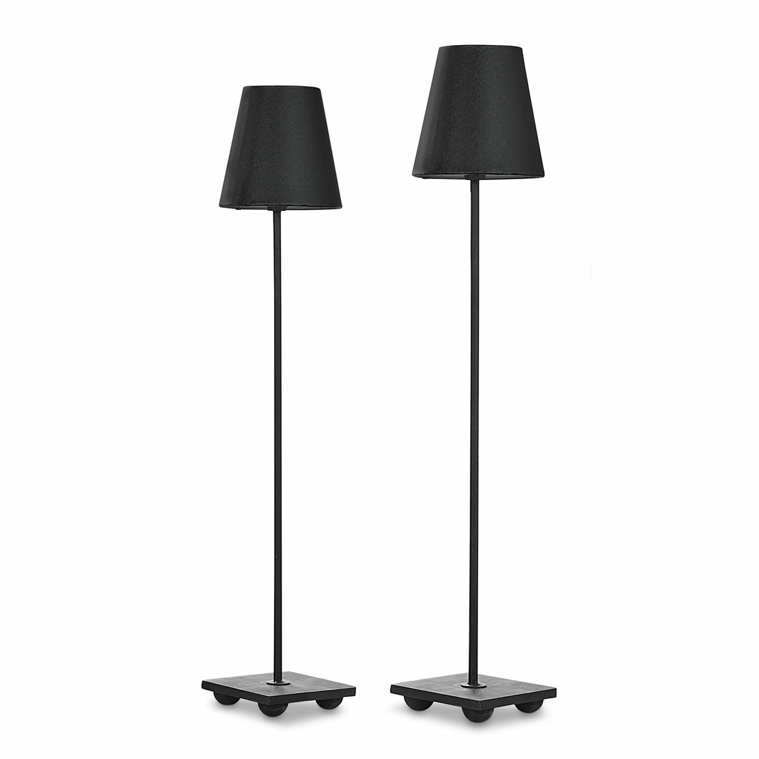 noir Lot de deux lampes de table noires Filia en métal avec abat-jour, éclairage moderne pour intérieur