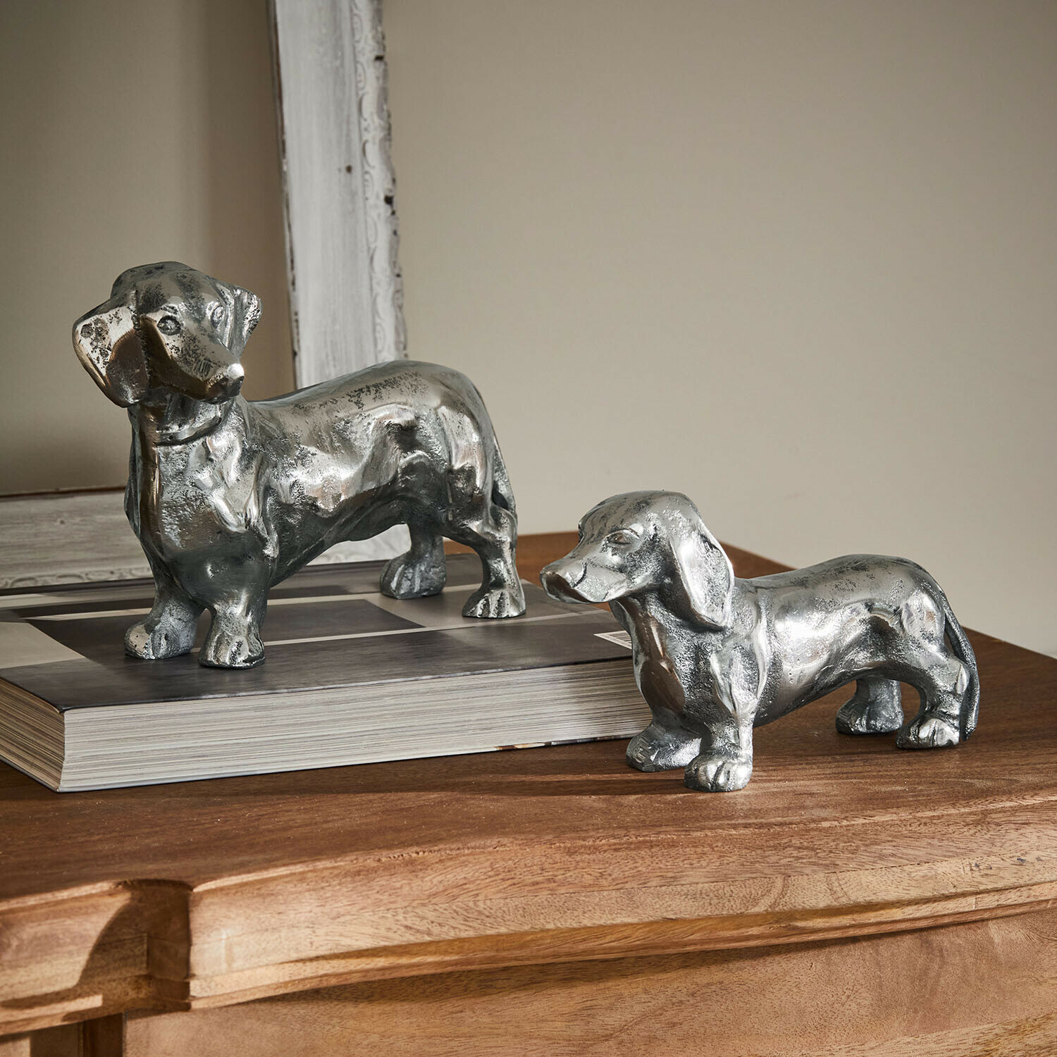 Lot de 2 chiens décoratifs Calwen
