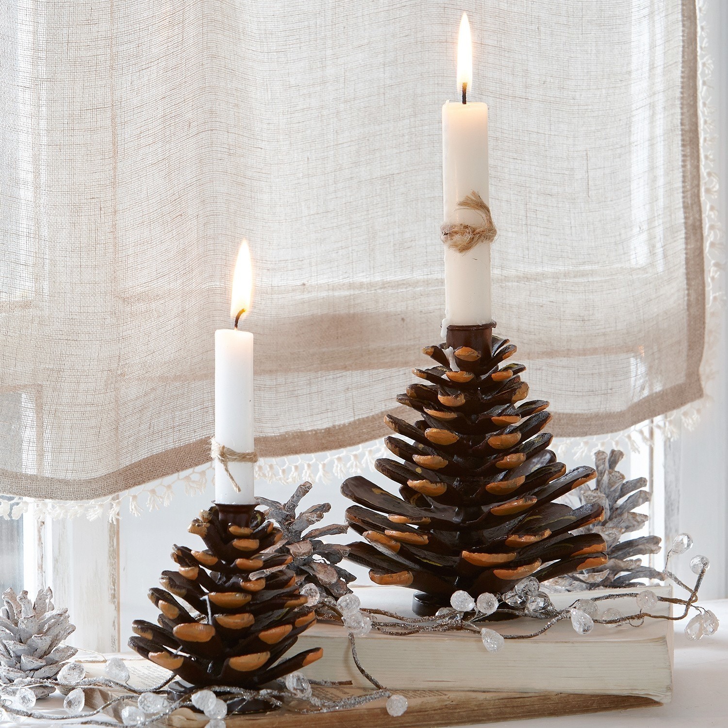 Lot de 2 bougeoirs Pinecone