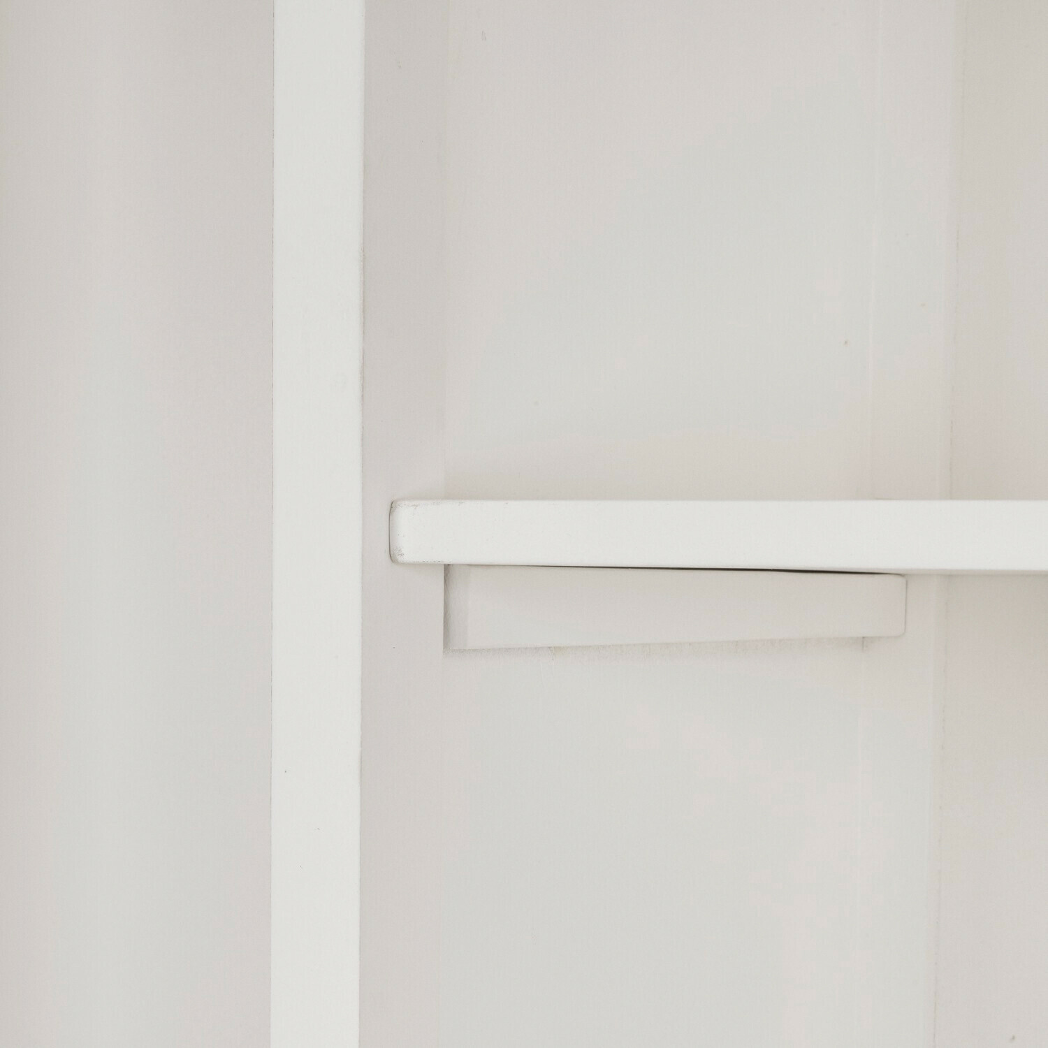 Armoire Elmsworth