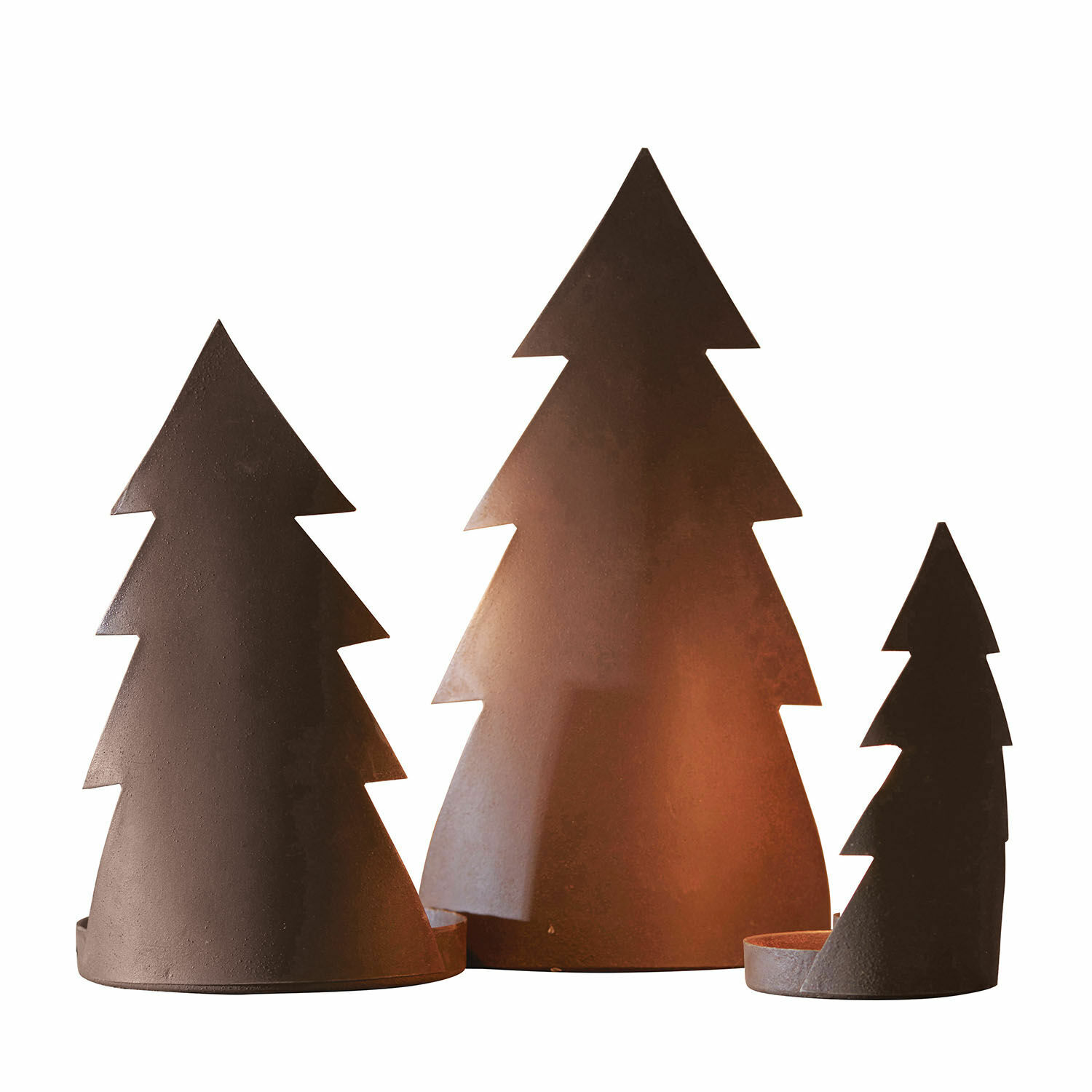 Lot de 3 bougeoirs Ageville Ensemble de trois bougeoirs en métal forme sapin couleur rouille pour décoration de Noël