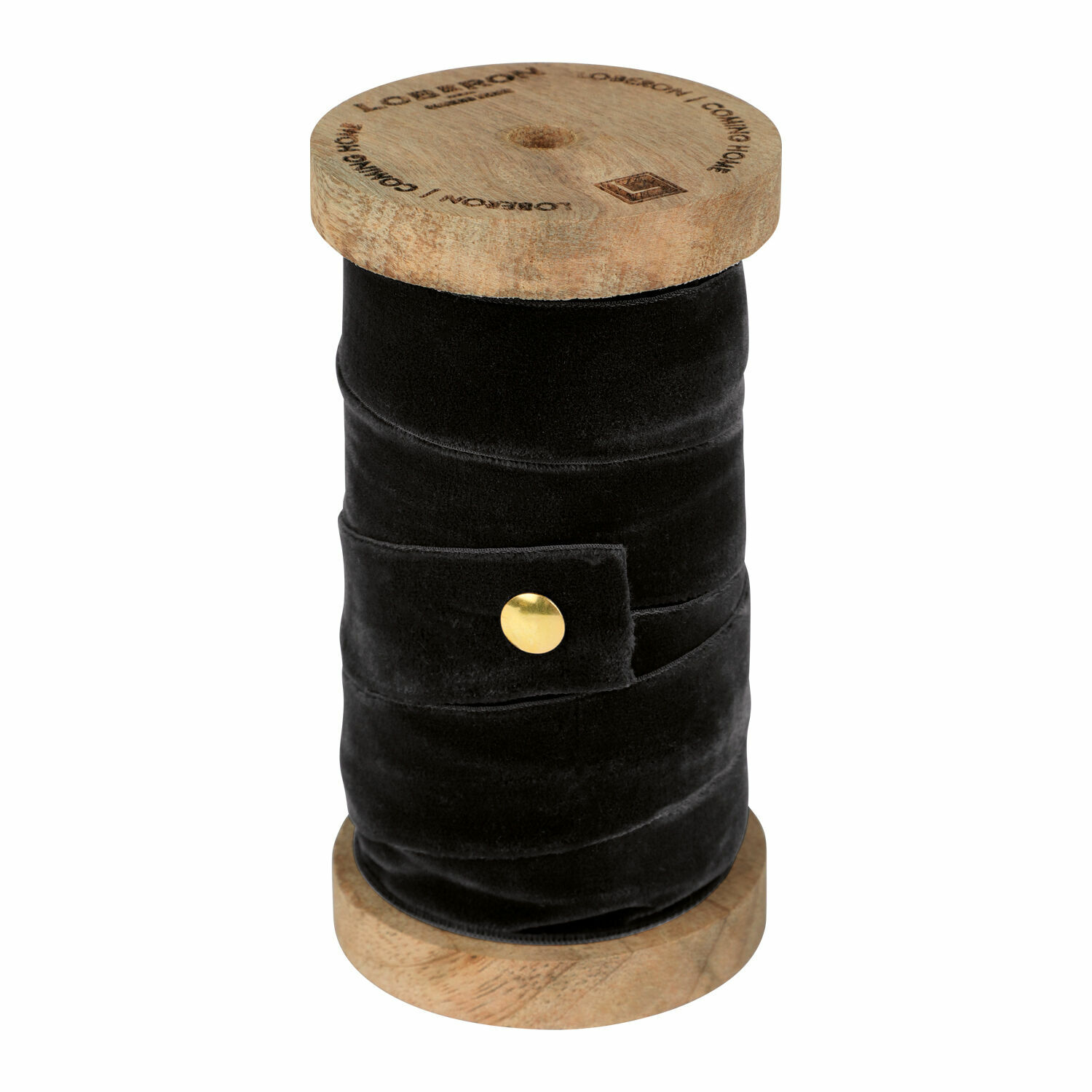 Ruban en velours noir enroulé sur une bobine en bois pour décoration et artisanat