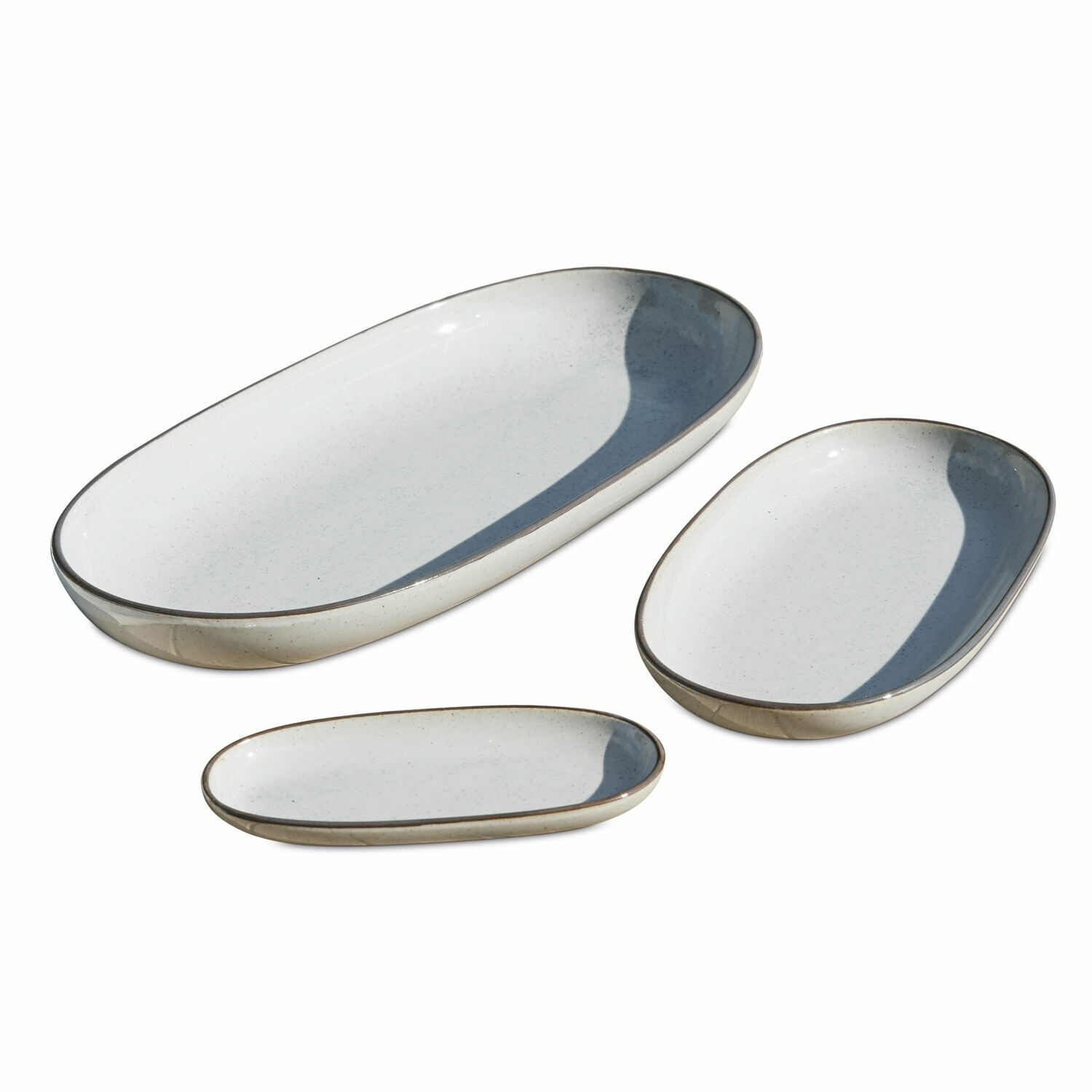 Lot de 3 plateaux de service Biarré Ensemble de trois assiettes ovales en céramique blanche et grise pour servir les plats