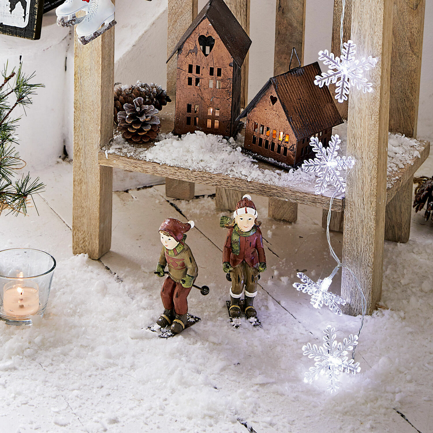 Lot de 2 figurines Bibury