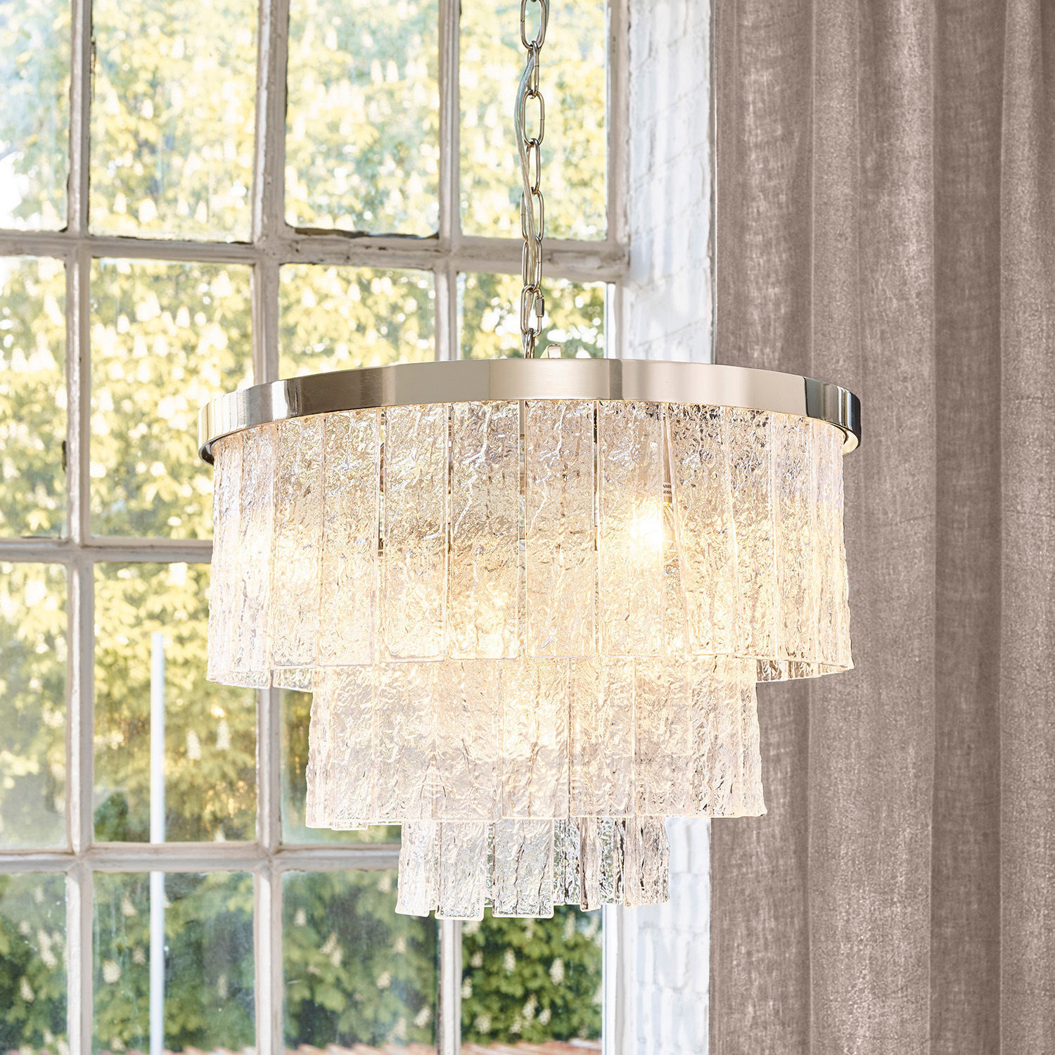 Lustre Bradwell