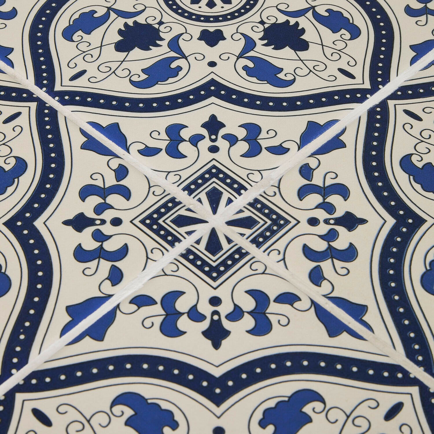 Table Giulessa