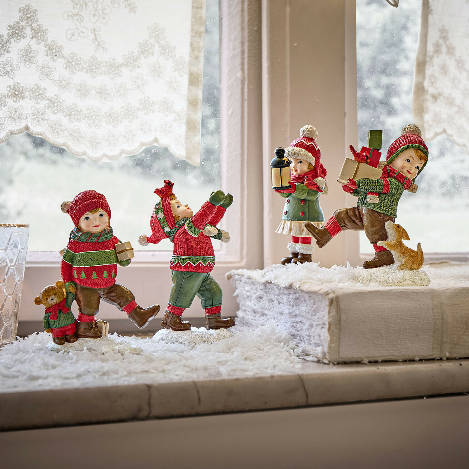 Lot de 4 décorations « enfants » Irenja Lot de 4 décorations « enfants » Irenja