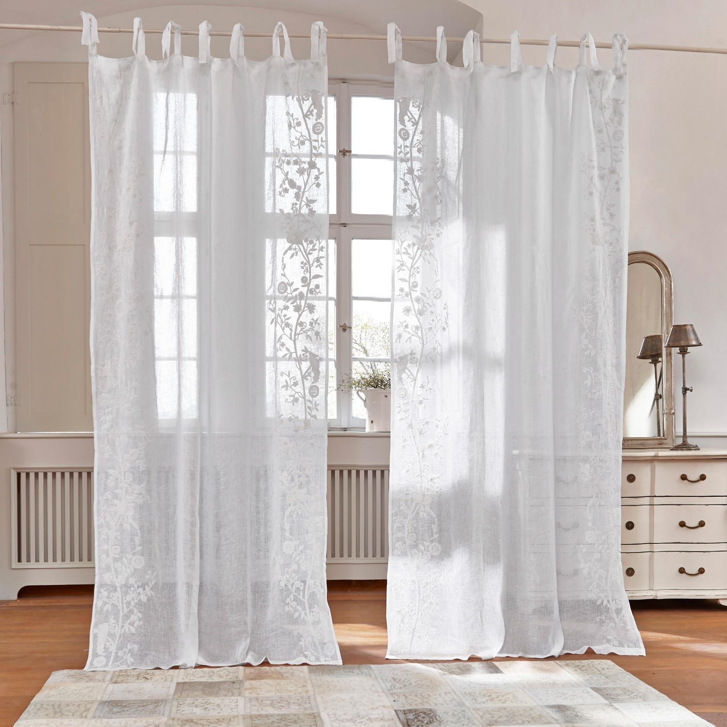 Voilage Douvaine Rideaux blancs transparents avec broderie florale délicate, décoration de fenêtre élégante