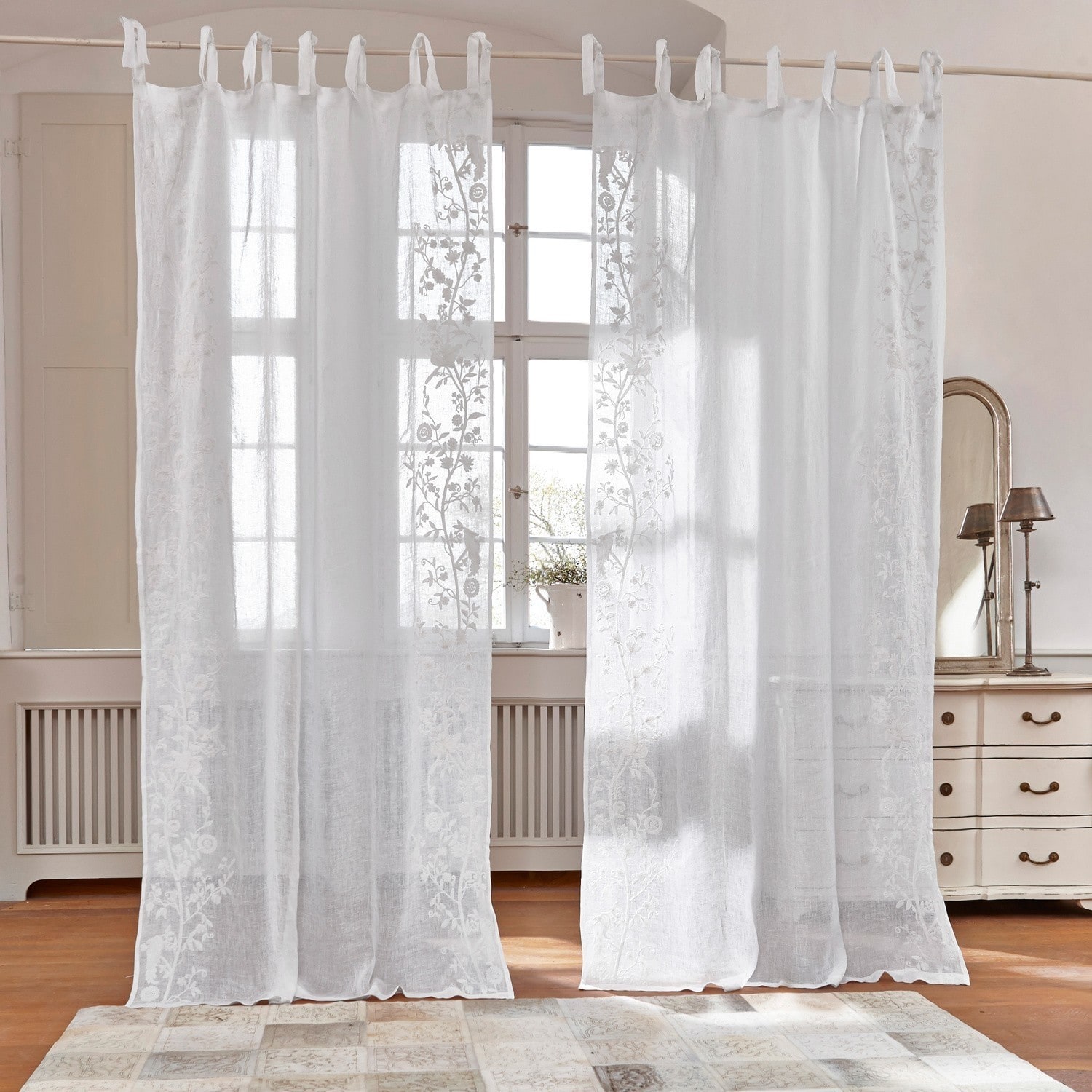 Voilage Douvaine Rideaux blancs transparents avec broderie florale délicate, décoration de fenêtre élégante