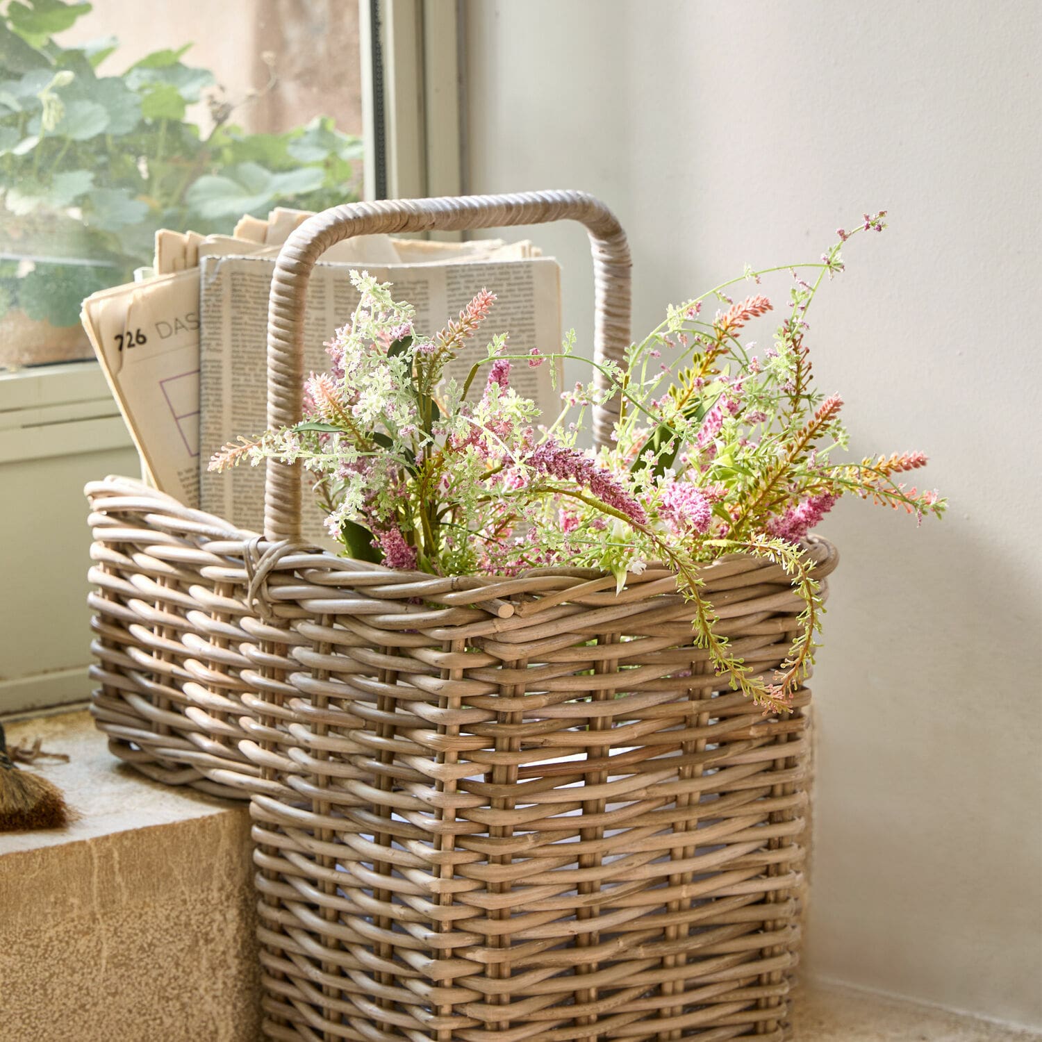 Lot de 2 bouquets de fleurs décoratives Oiselette