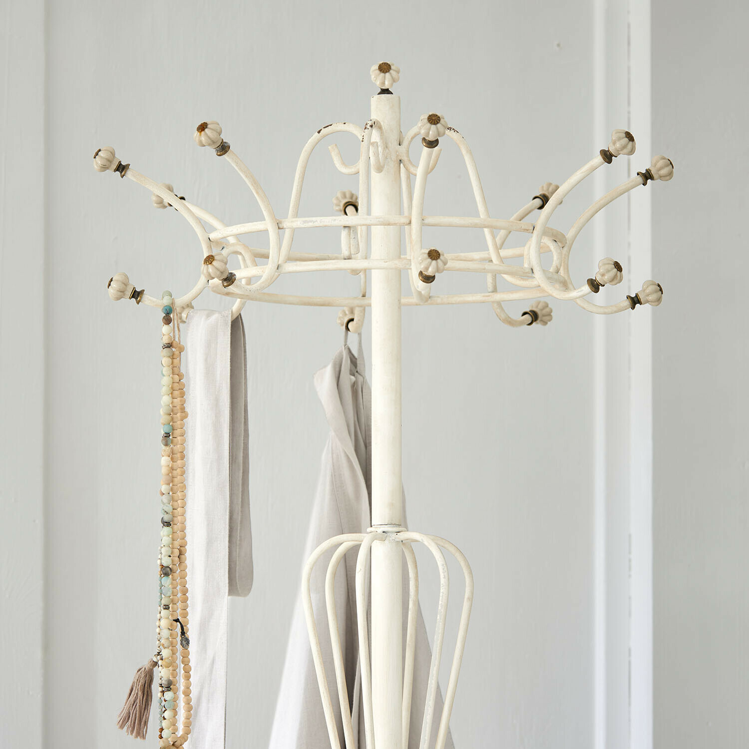 Portemanteau Whitlowe