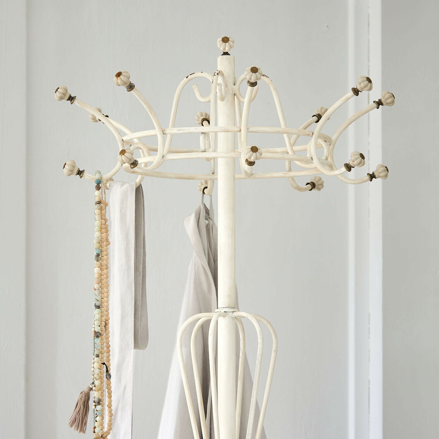 Portemanteau Whitlowe