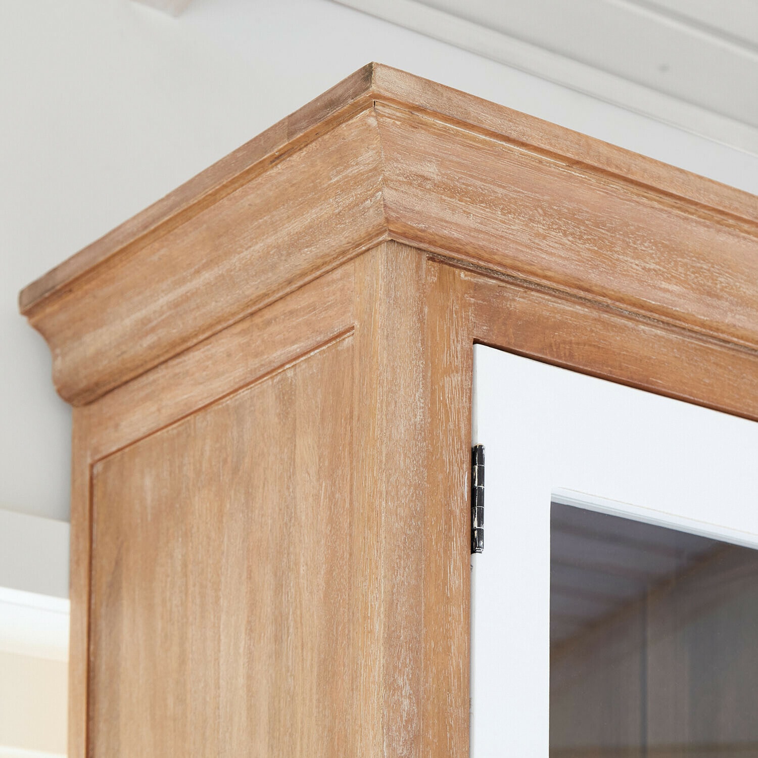 Vitrine Isaverny