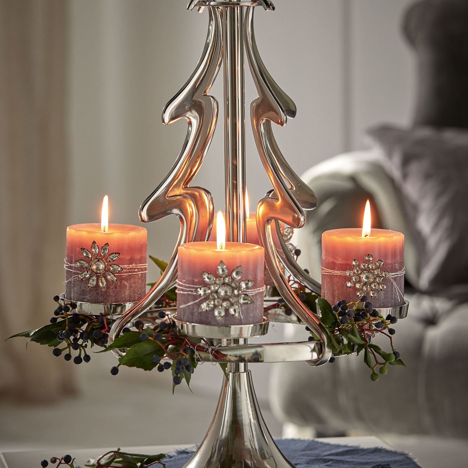Lot de 4 pin's décoratifs Féron
