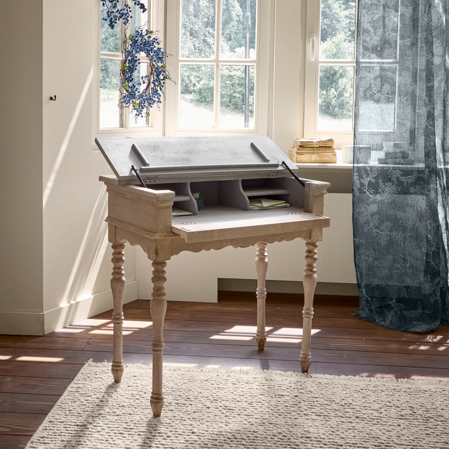 Console Arterton