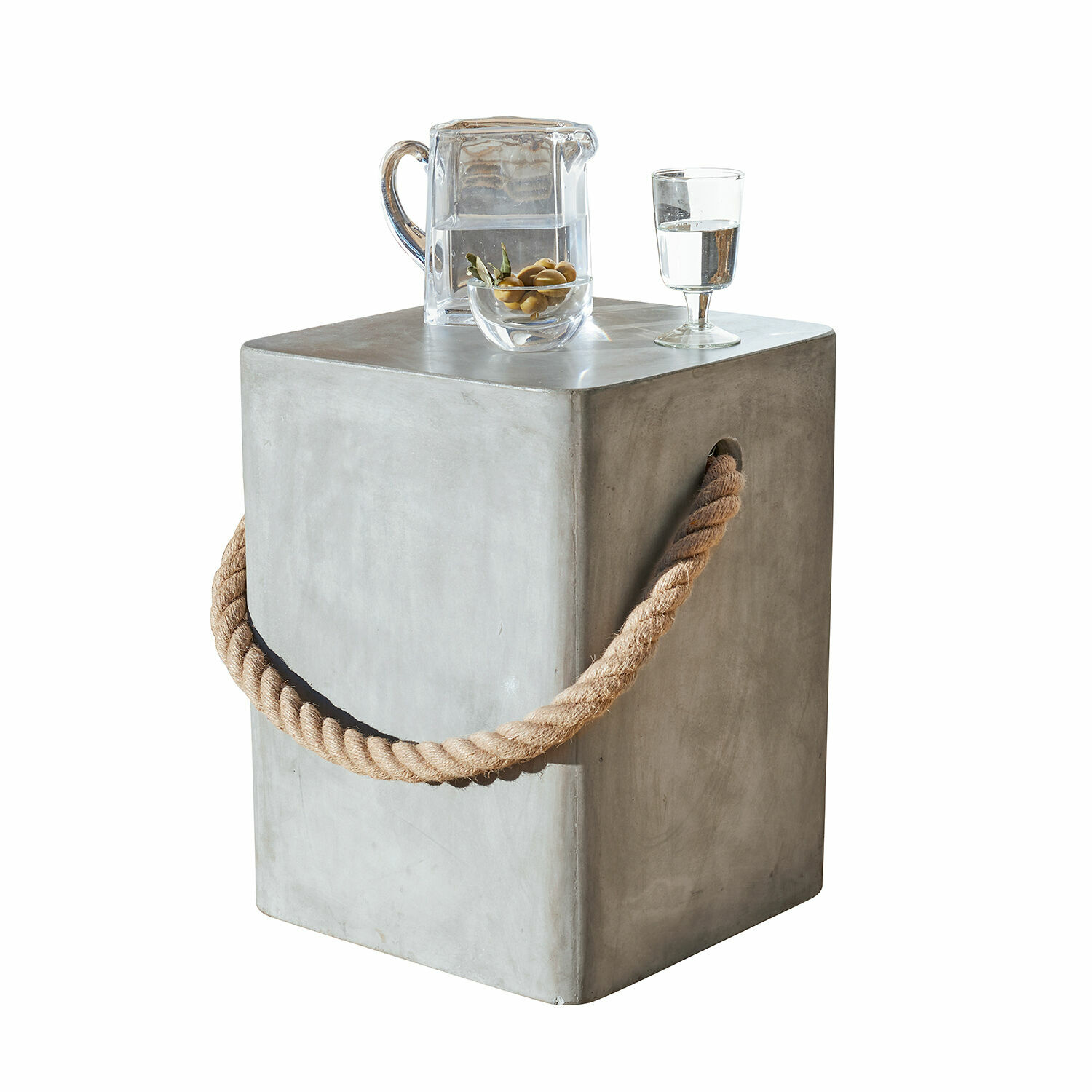 Table d'appoint Kaedi Table carrée en béton gris avec poignée en corde épaisse, meuble décoratif moderne