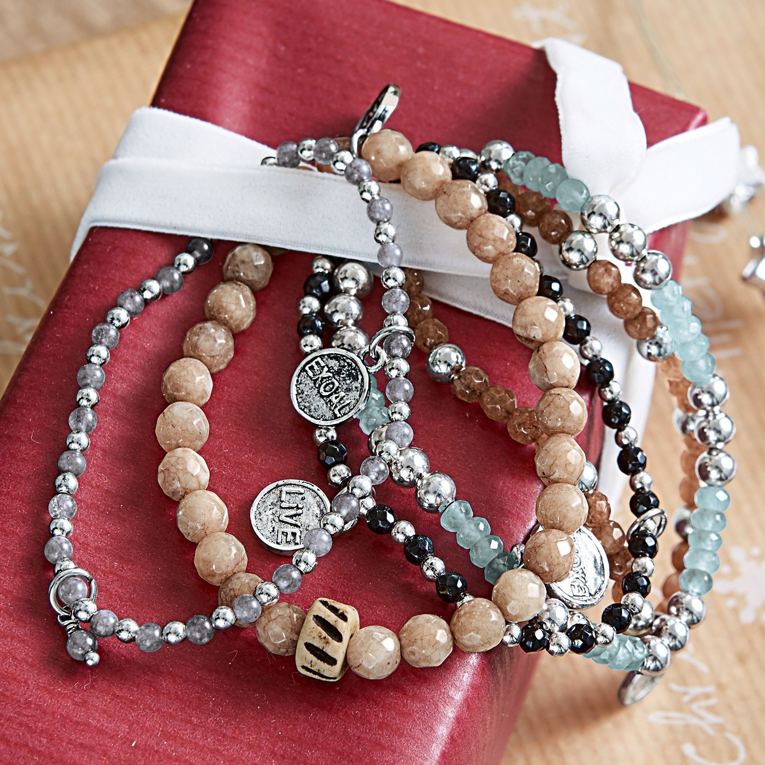 Lot de 5 bracelets Mériel