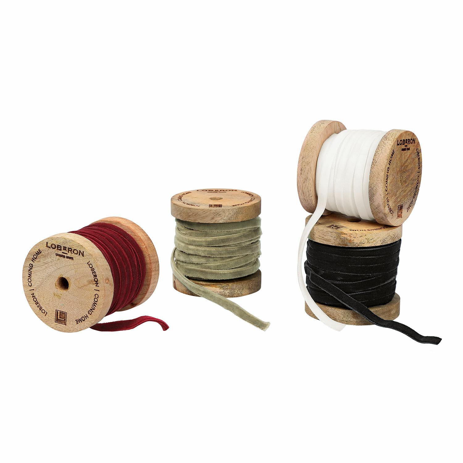 Lot de 4 rubans de velours Hilary Ensemble de bobines en bois avec rubans en velours rouge, vert, blanc et noir pour décoration et couture