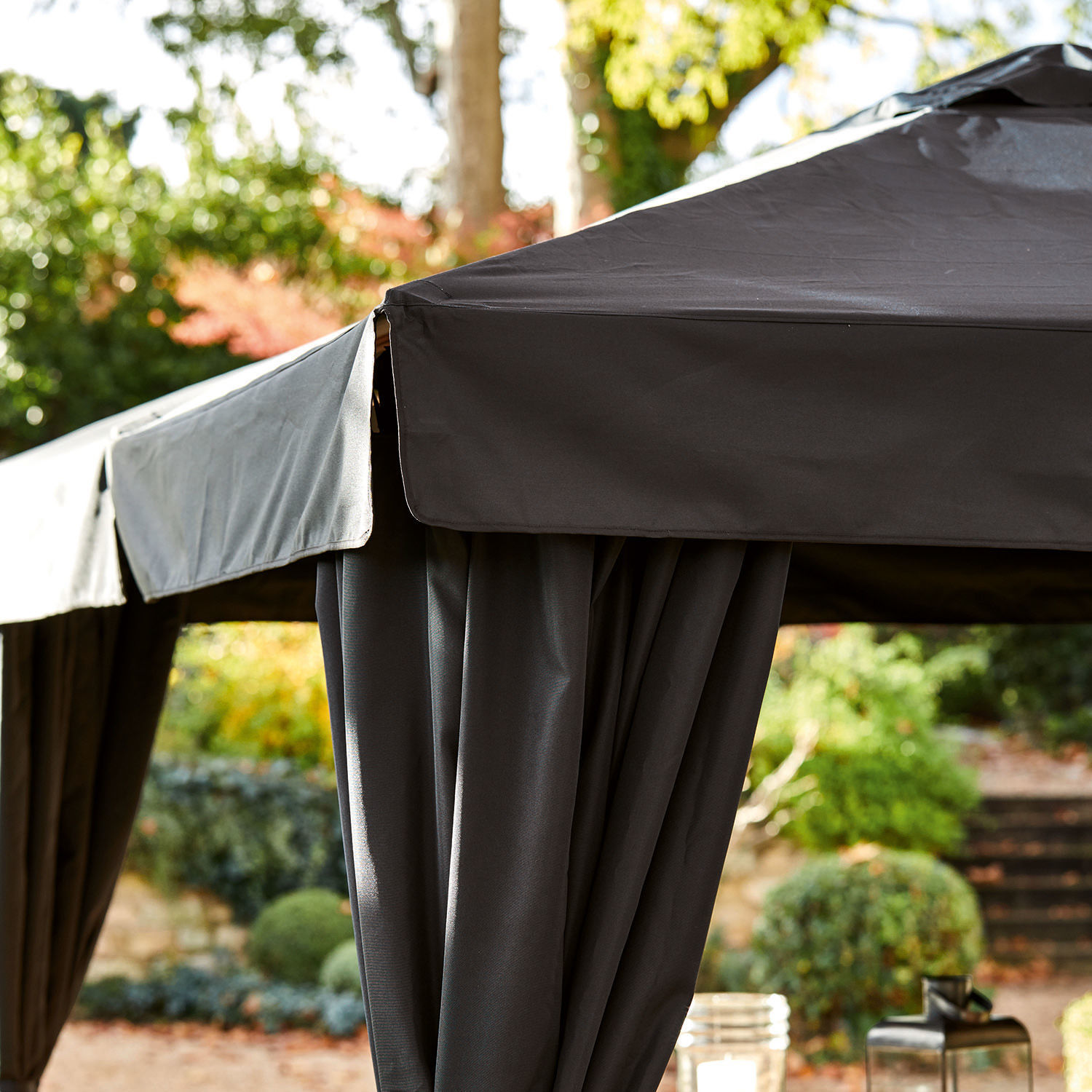 Tonnelle Lexington Park