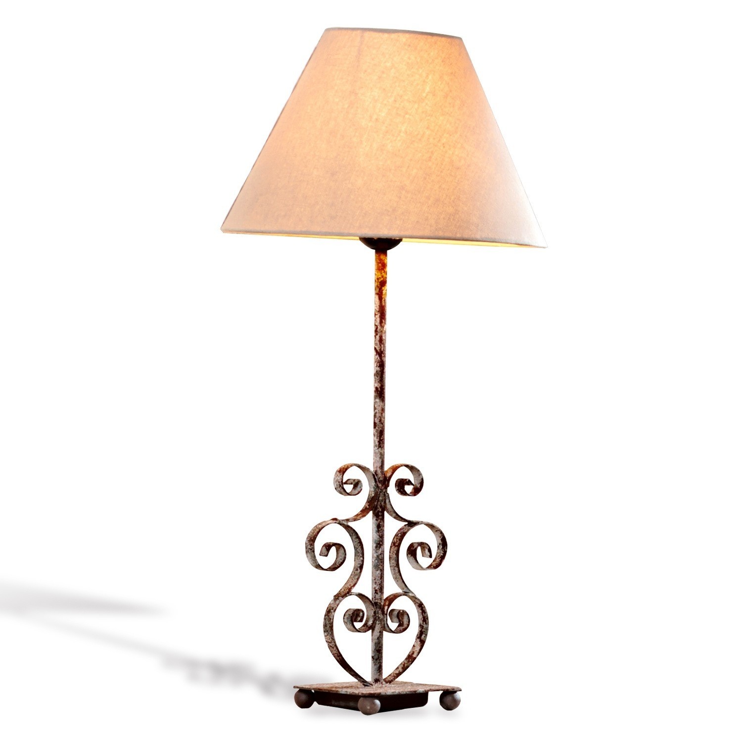 Lampe à poser Clamart Lampe de table avec base en métal rouillé et abat-jour beige pour salon