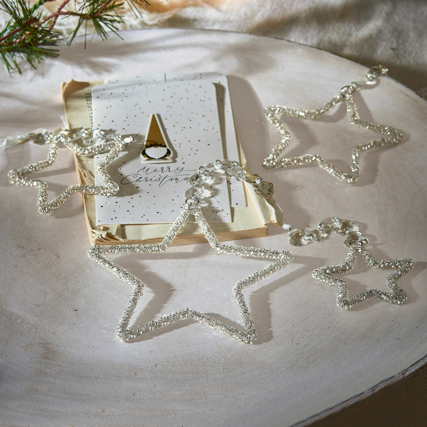 Lot de 4 décorations à suspendre Manilo Guirlande d'étoiles en verre transparent pour décoration de table de Noël festive et élégante