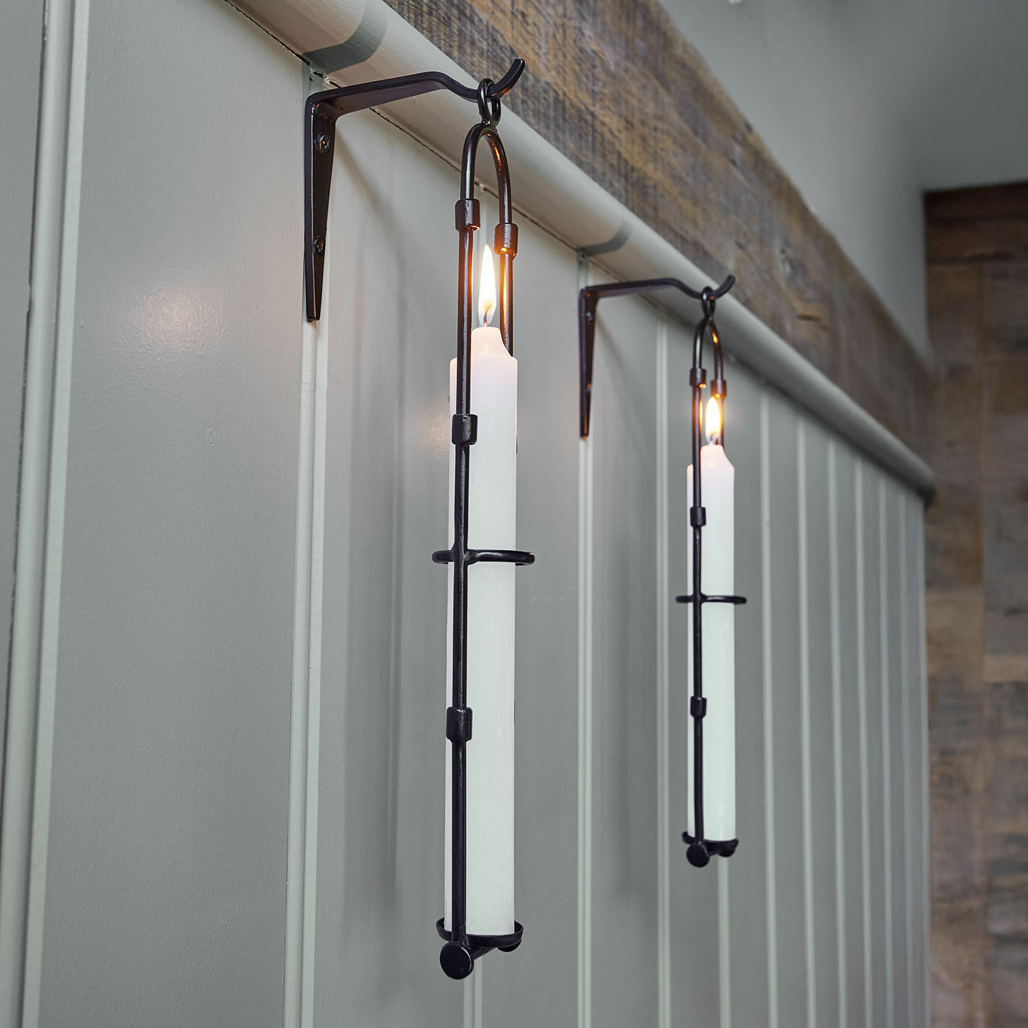 Lot de 2 bougeoirs muraux Vivendas