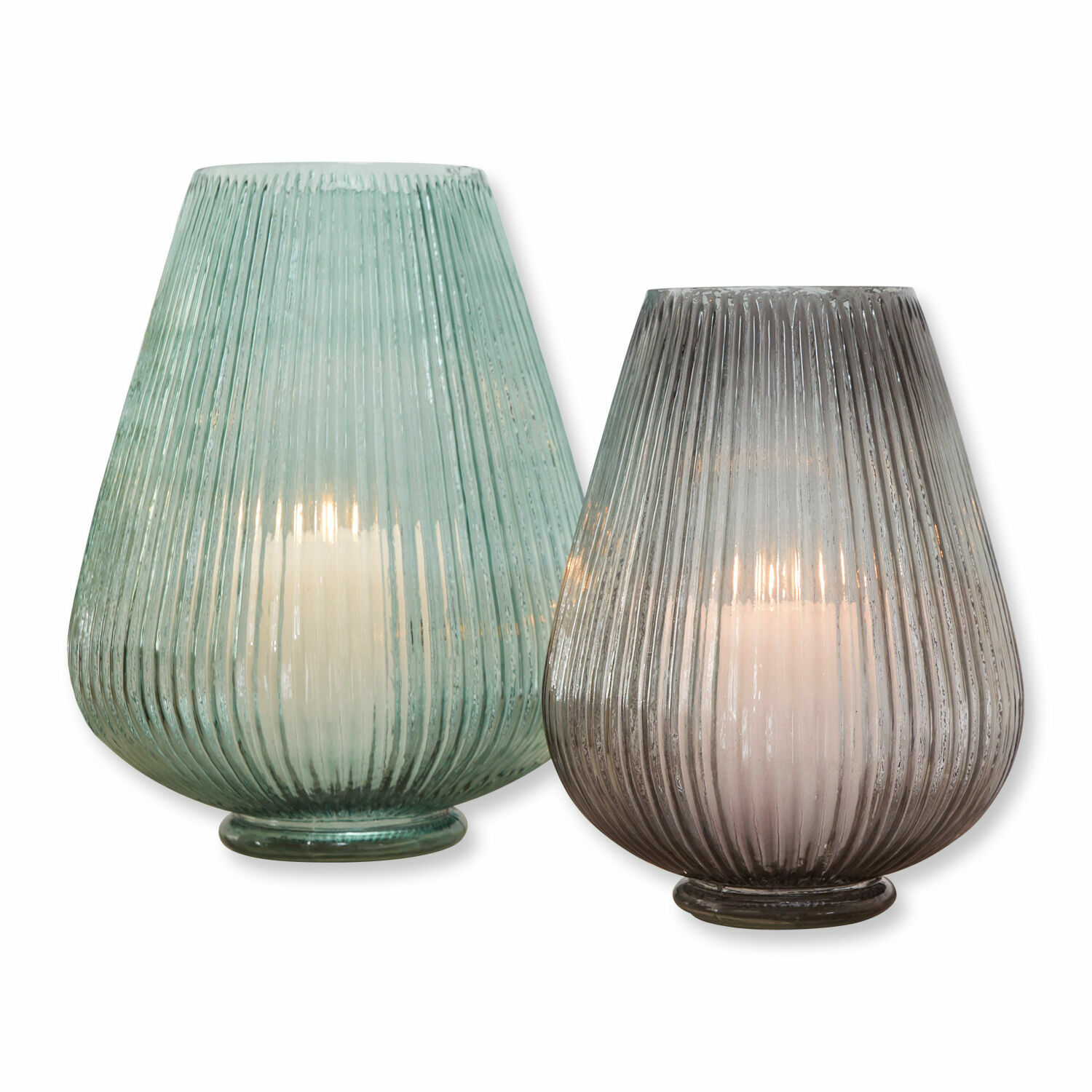 Lot de 2 vases Fenis Deux lanternes décoratives en verre vert et gris avec bougies blanches, décoration intérieure élégante