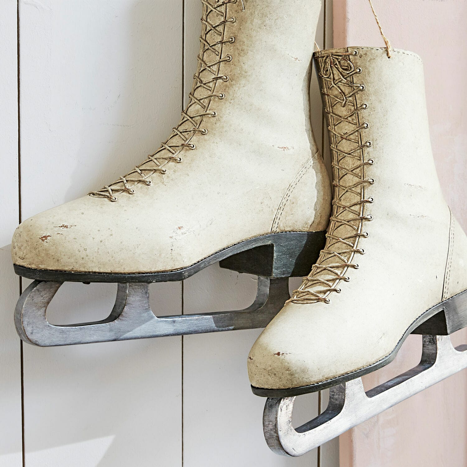 Lot de 2 patins à glace décoratifs Thibaud