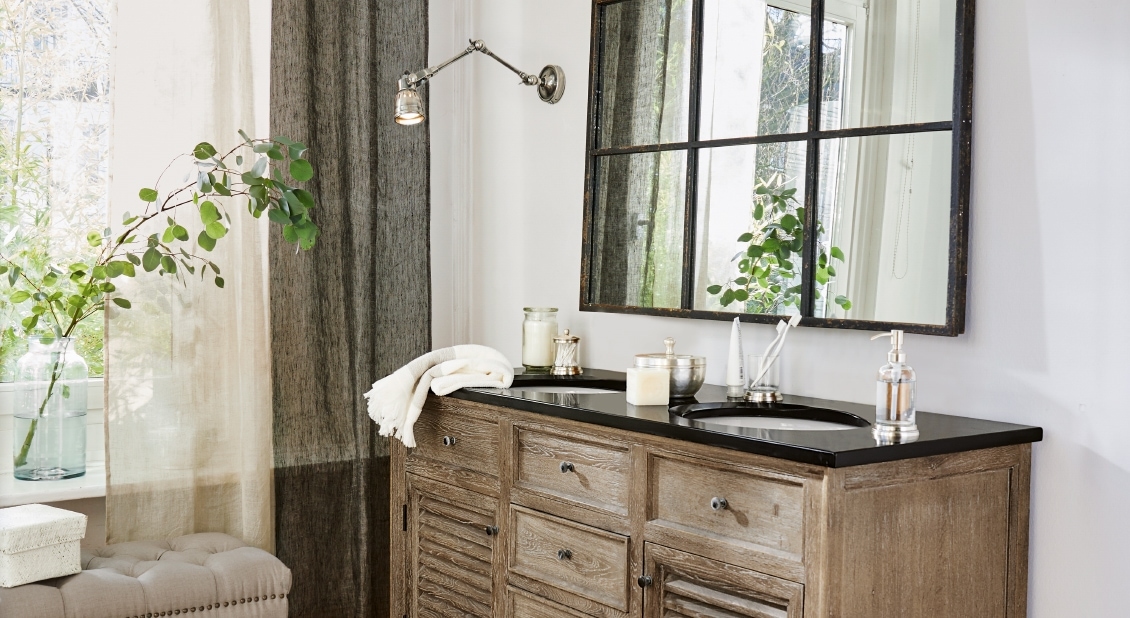 Une salle de bains nature