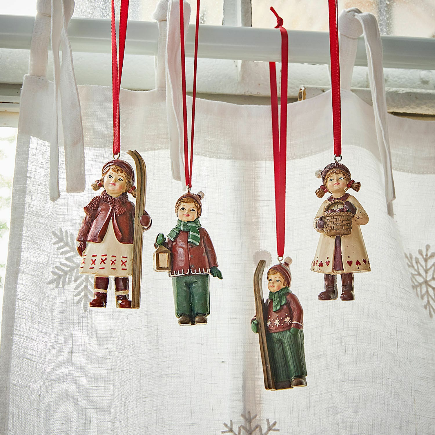 Lot de 4 figurines à suspendre Helgelund