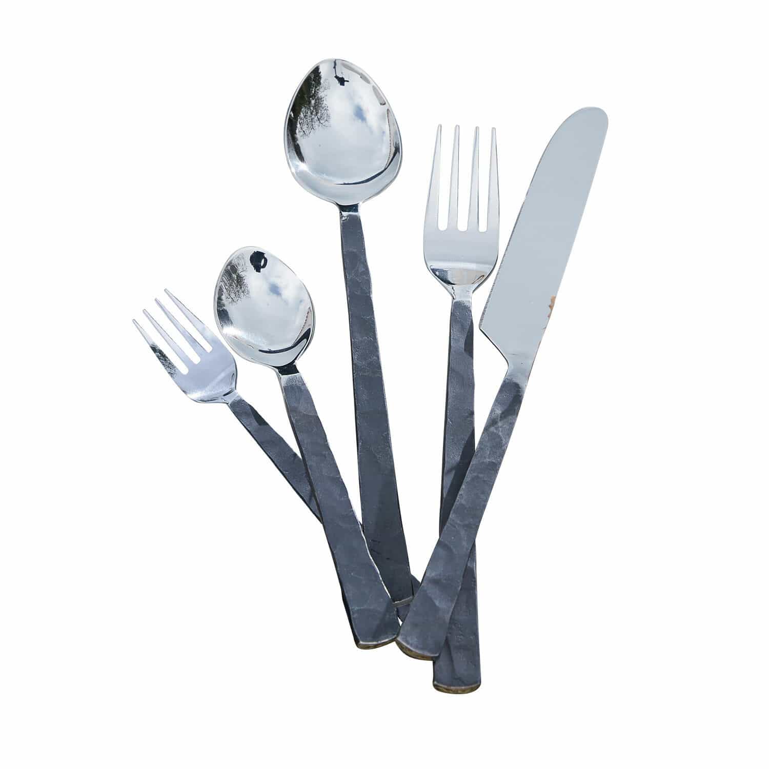 Set de couverts Millante en acier inoxydable avec manches noirs mats et têtes argentées, design moderne
