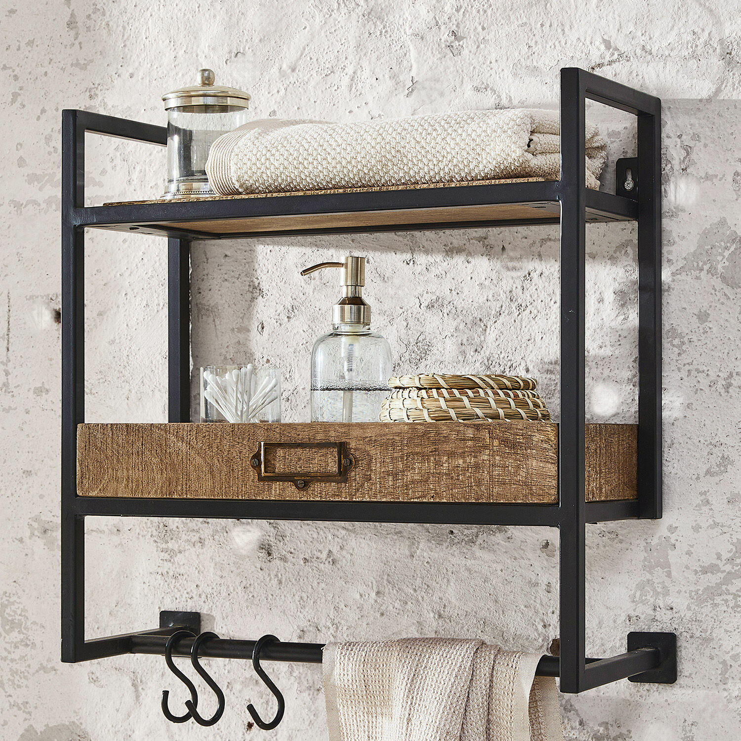 Étagère murale Taylors Island Étagère murale noire en métal avec tiroir en bois et crochets, rangement pratique pour salle de bain
